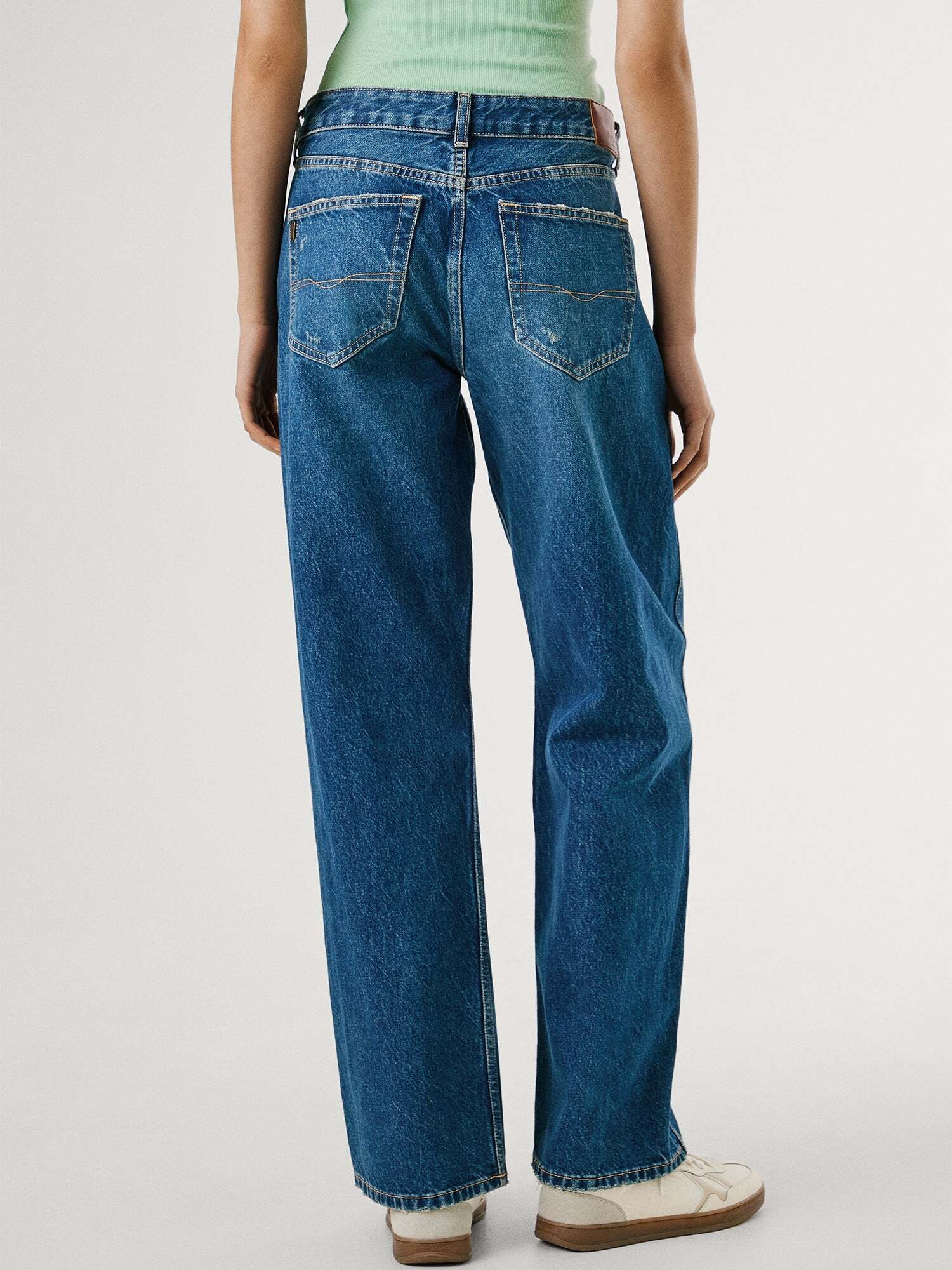Thumbnail - Jeans