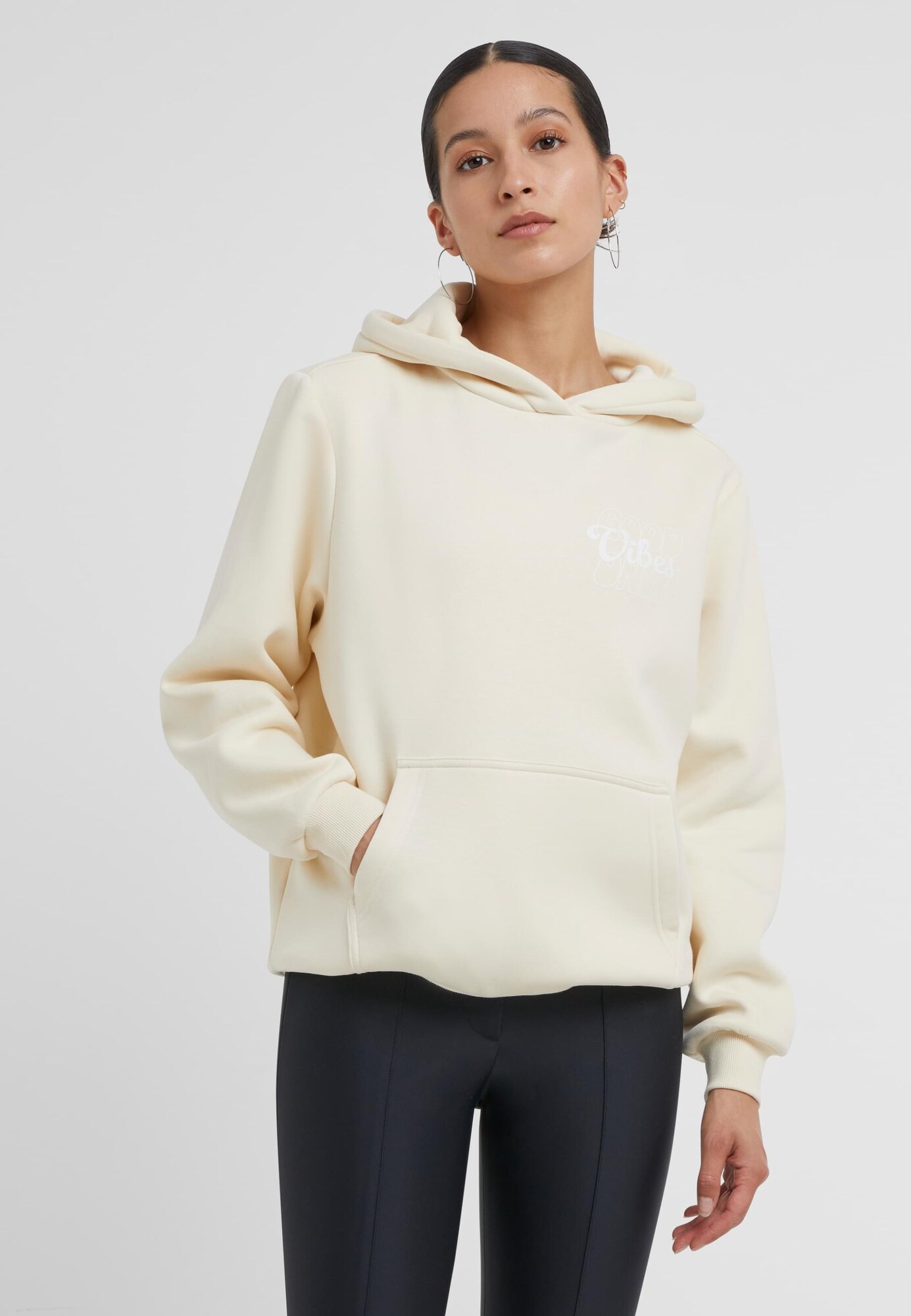 Thumbnail - Miss Tee Sweatshirt Good Vibes