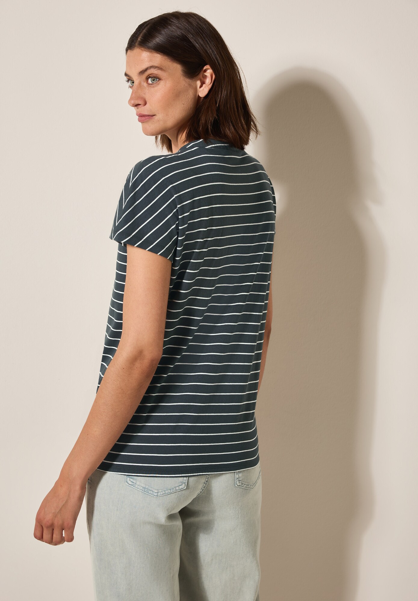 Thumbnail - T-Shirt