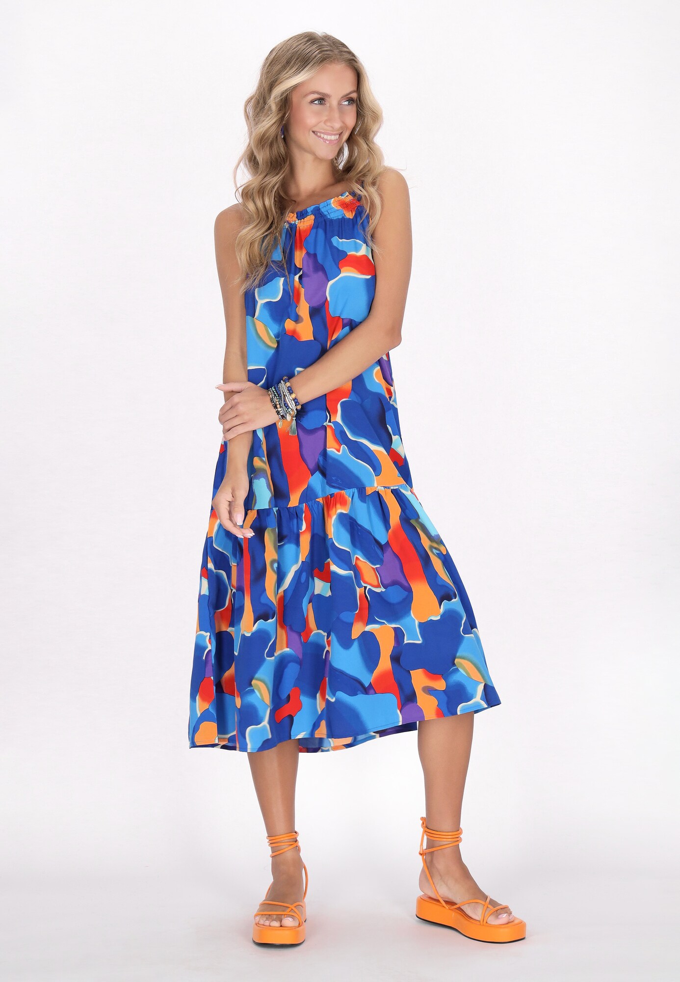 Thumbnail - IZIA Kleid