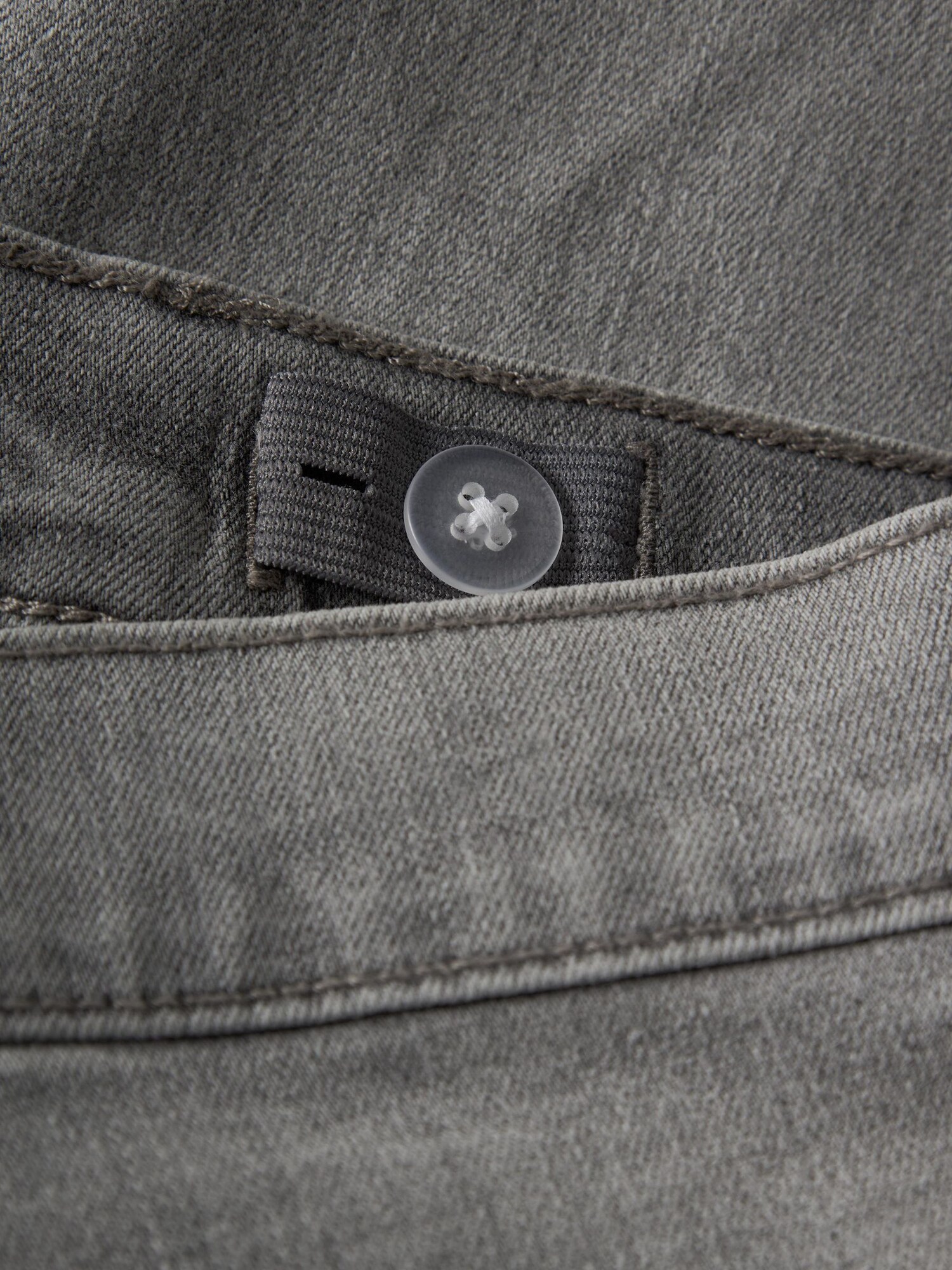 Thumbnail - TWO SOON Shorts