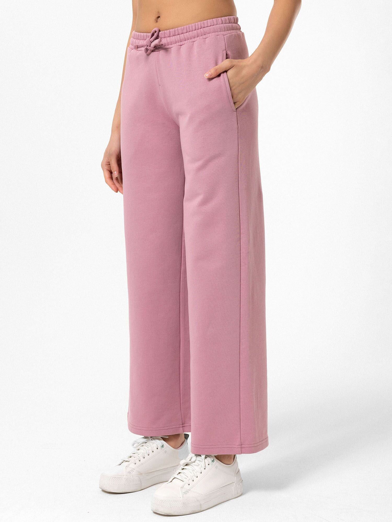 Thumbnail - Williot Concetta