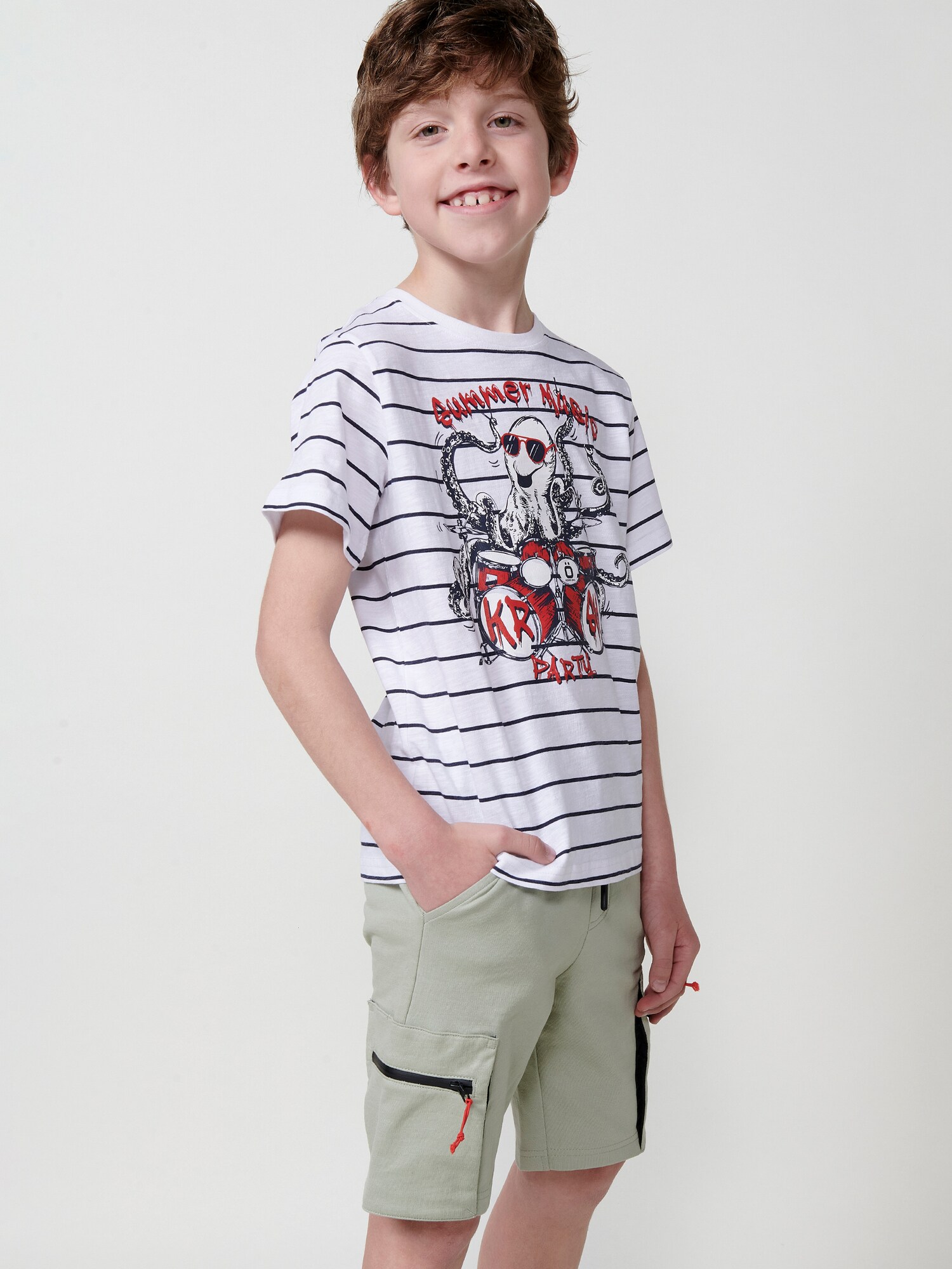 Thumbnail - T-Shirt