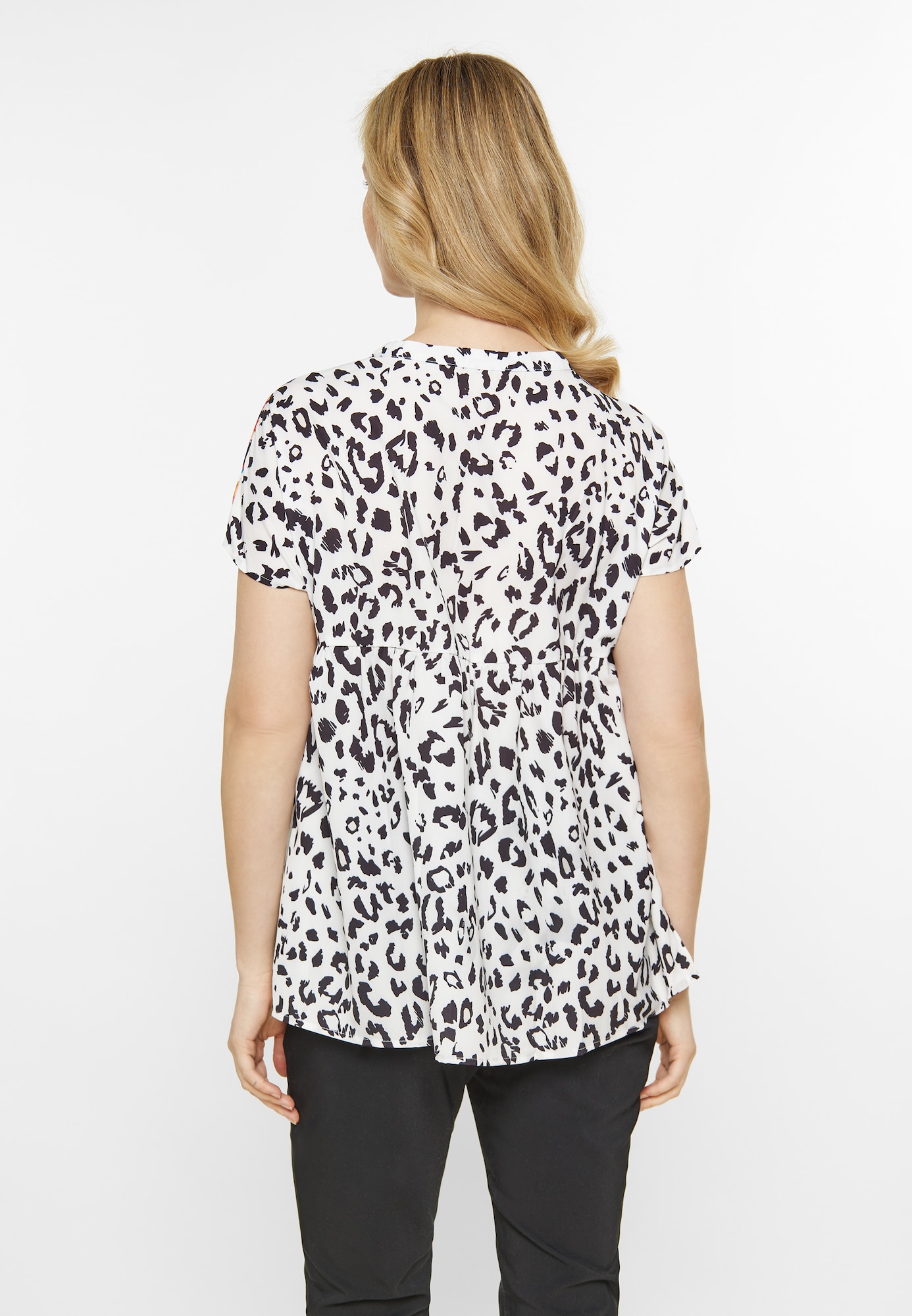 Thumbnail - Usha Bluse