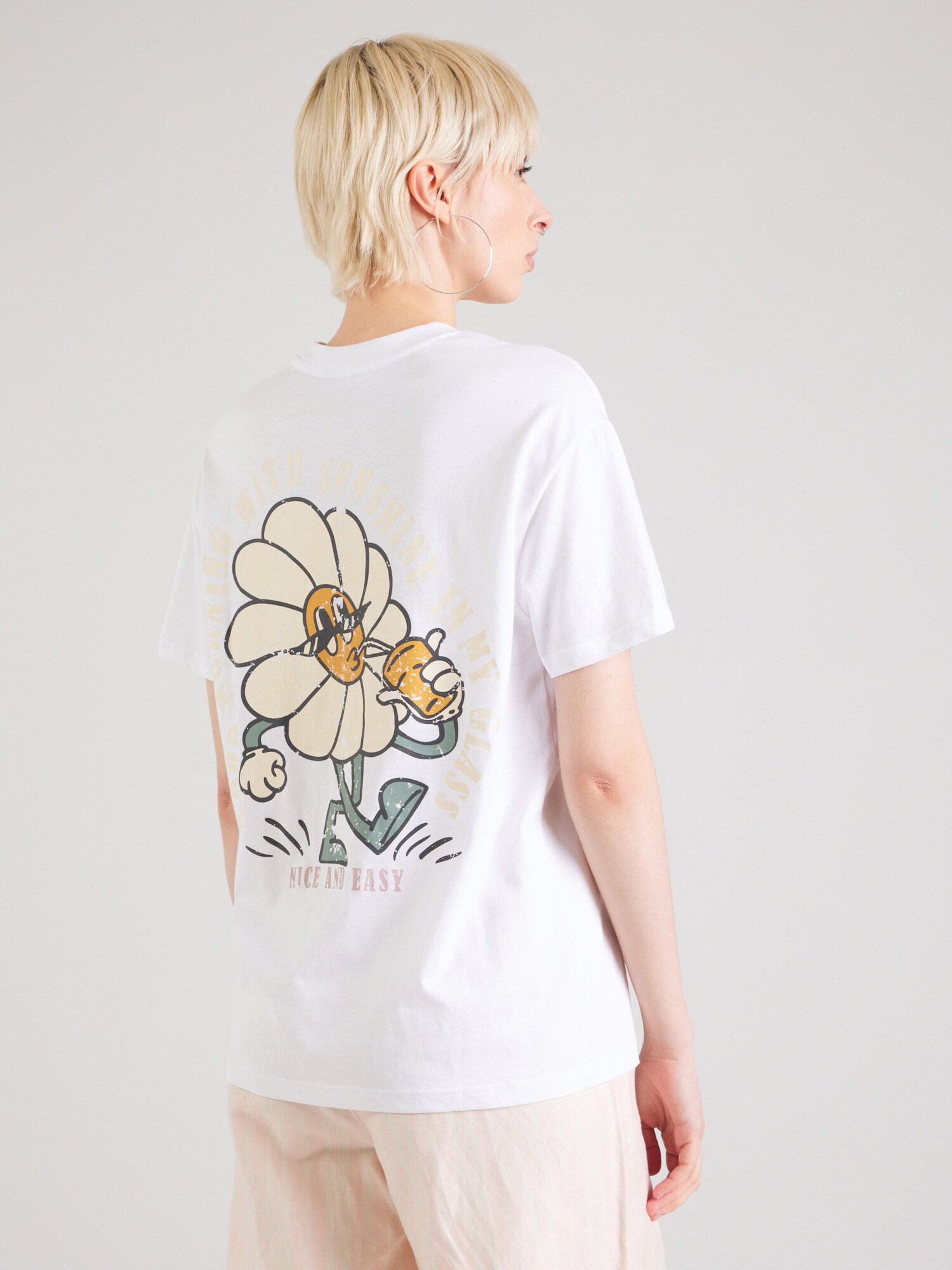Thumbnail - T-Shirt