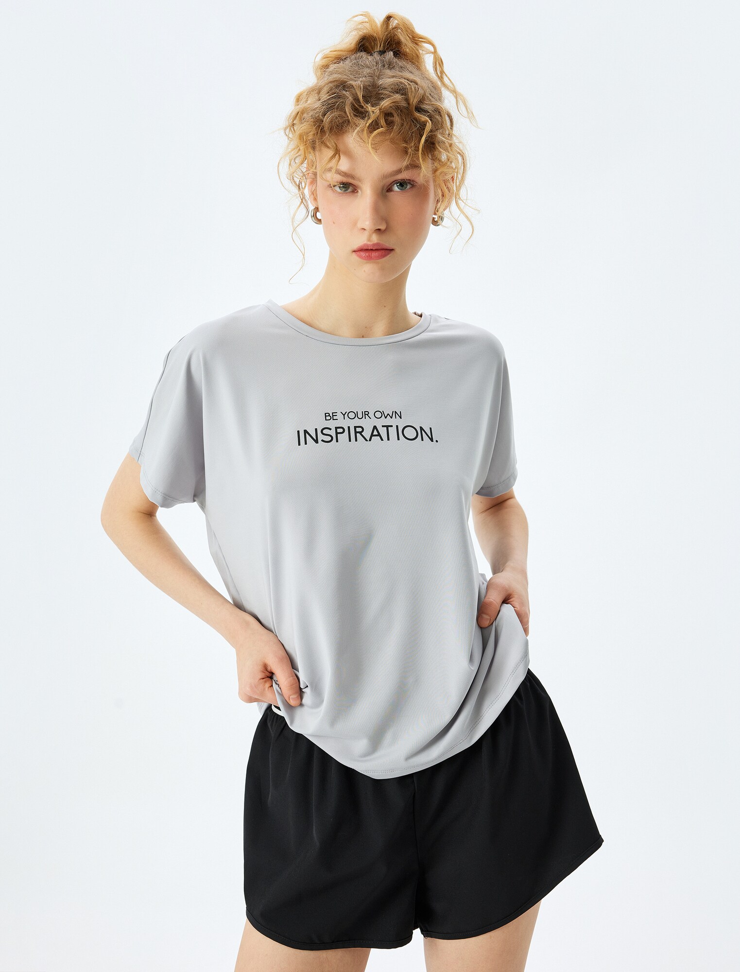 Thumbnail - Koton T-Shirt