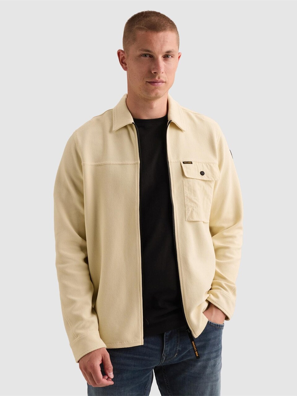 T-shirt 'Overshirt with waffle texture and cargo chest pocket'