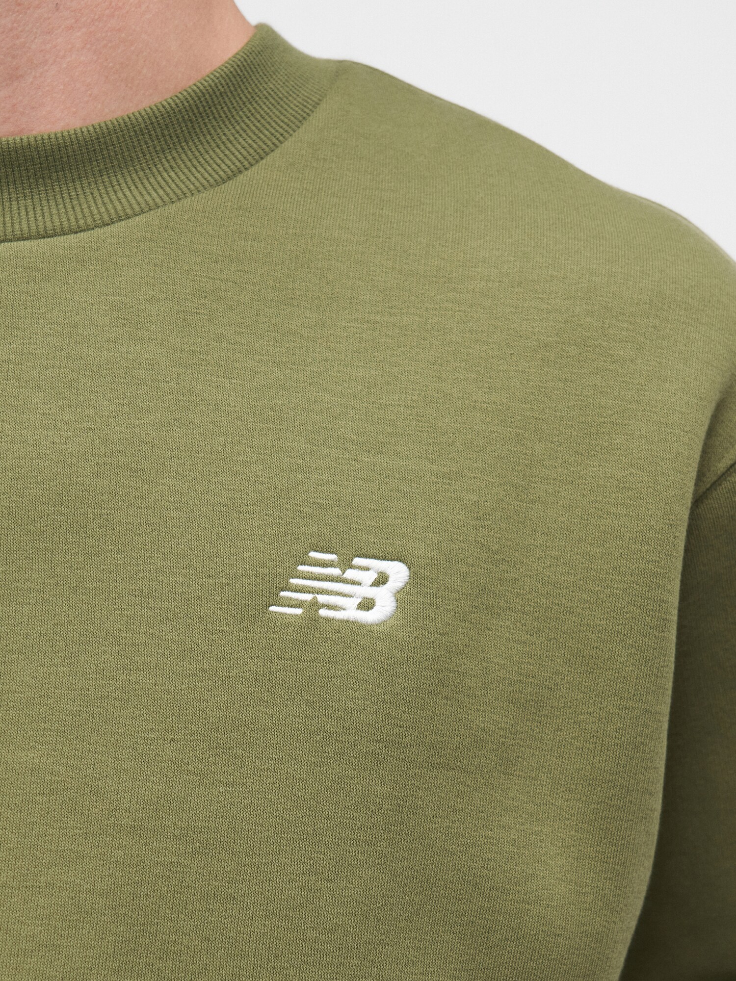 New balance Sudadera oliva – imagen 3