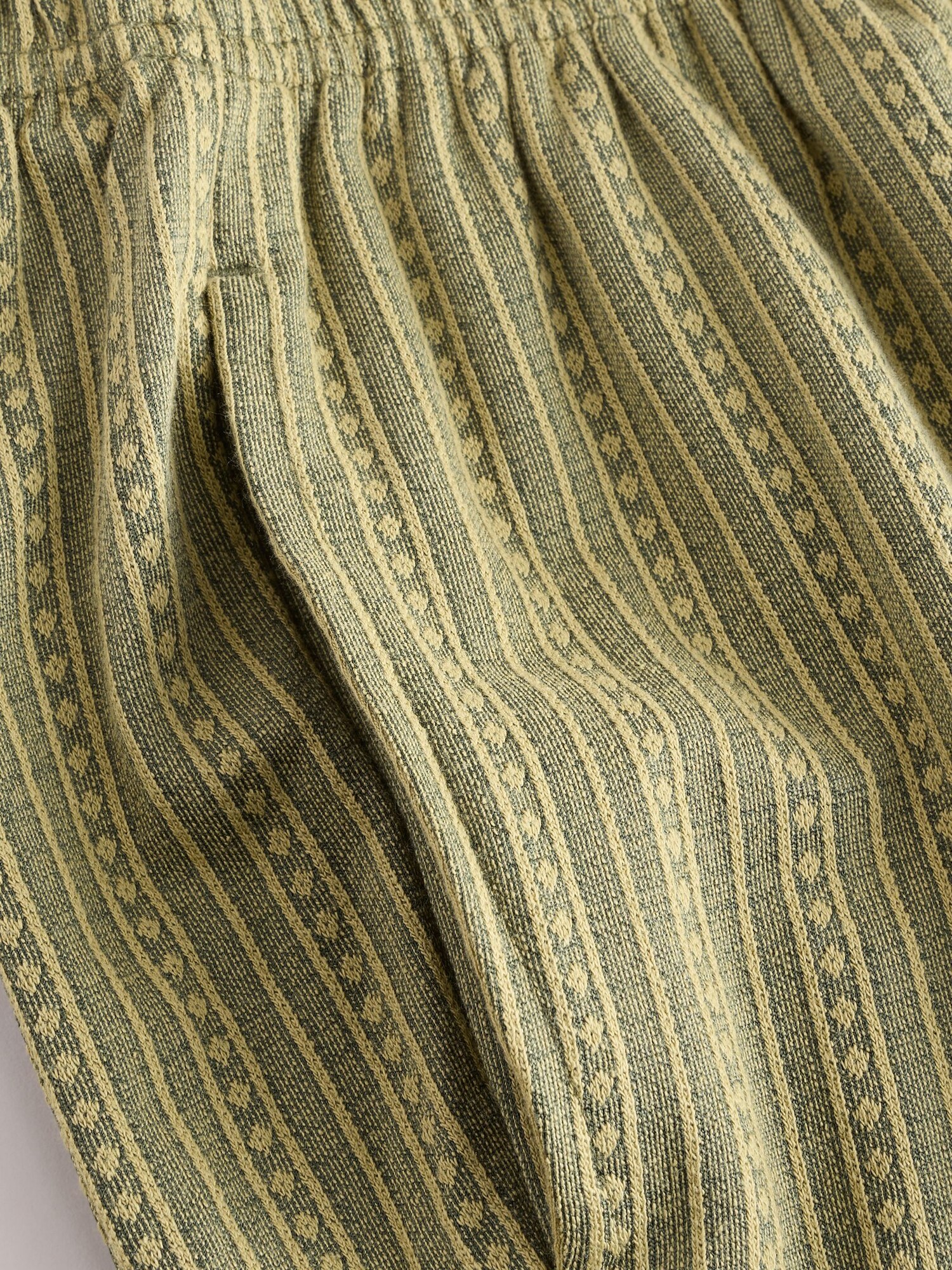 Thumbnail - Next Hose