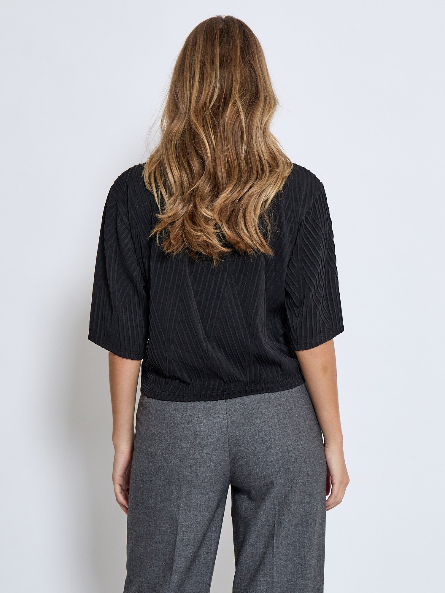 Thumbnail - Peppercorn T-Shirt Dove