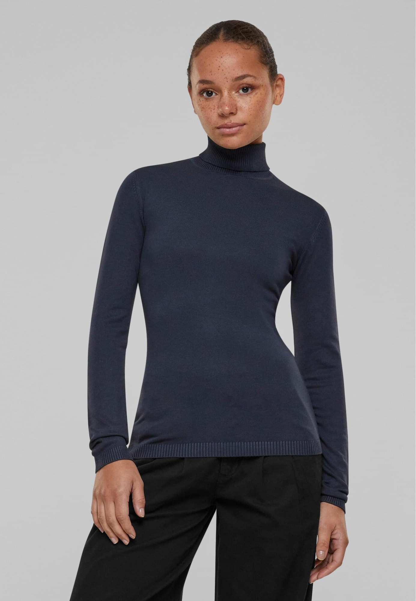 Thumbnail - Pullover