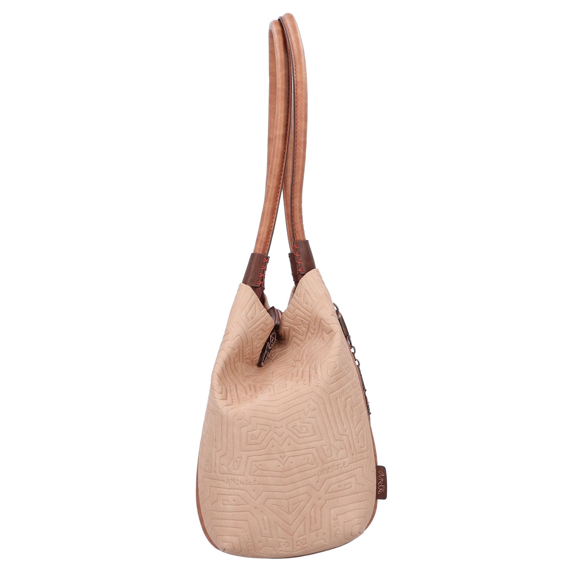 Thumbnail - Anekke Shopper
