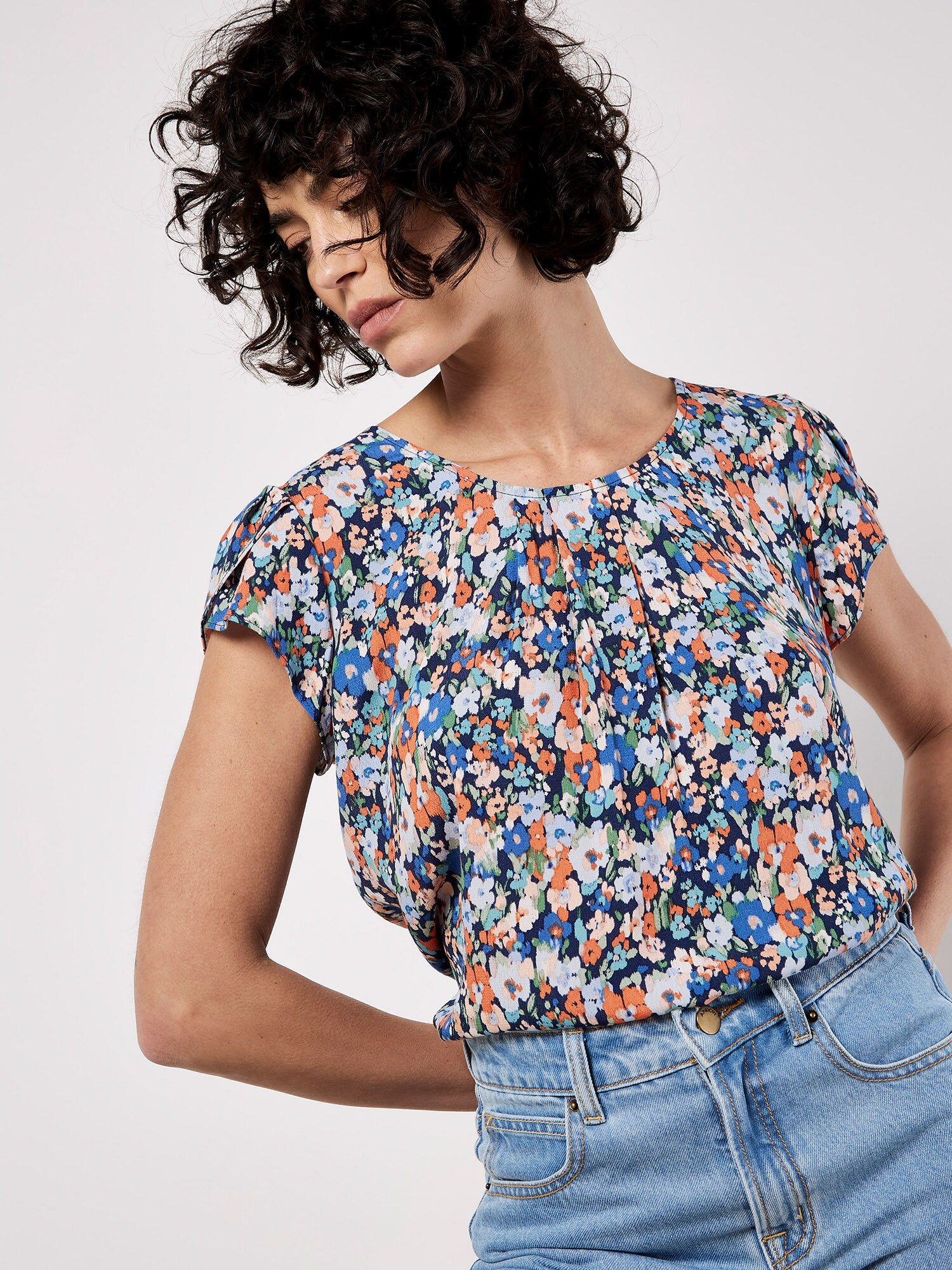 Thumbnail - Apricot Ditsy Floral Tulip Sleeve Top