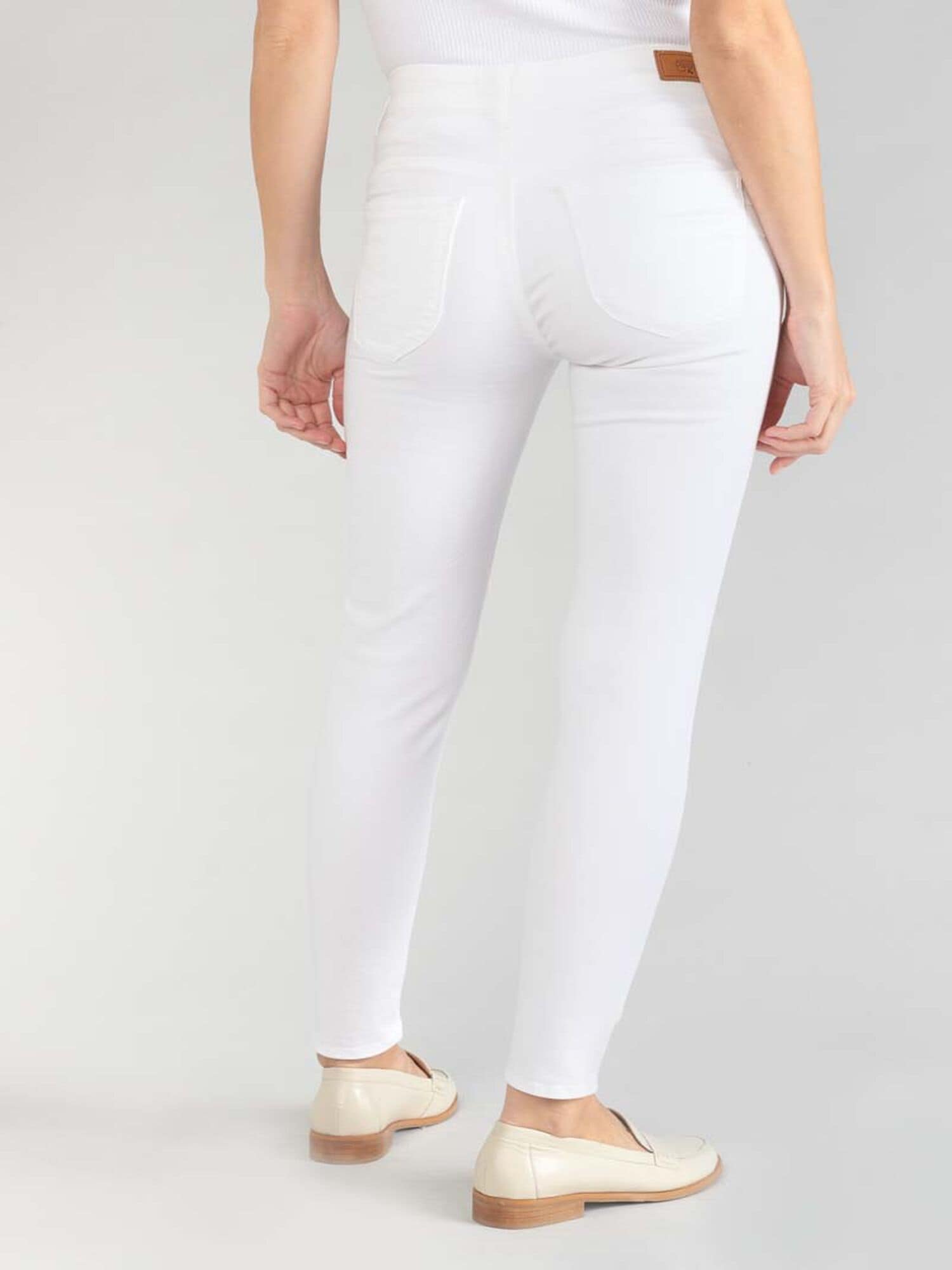 Thumbnail - Jeans
