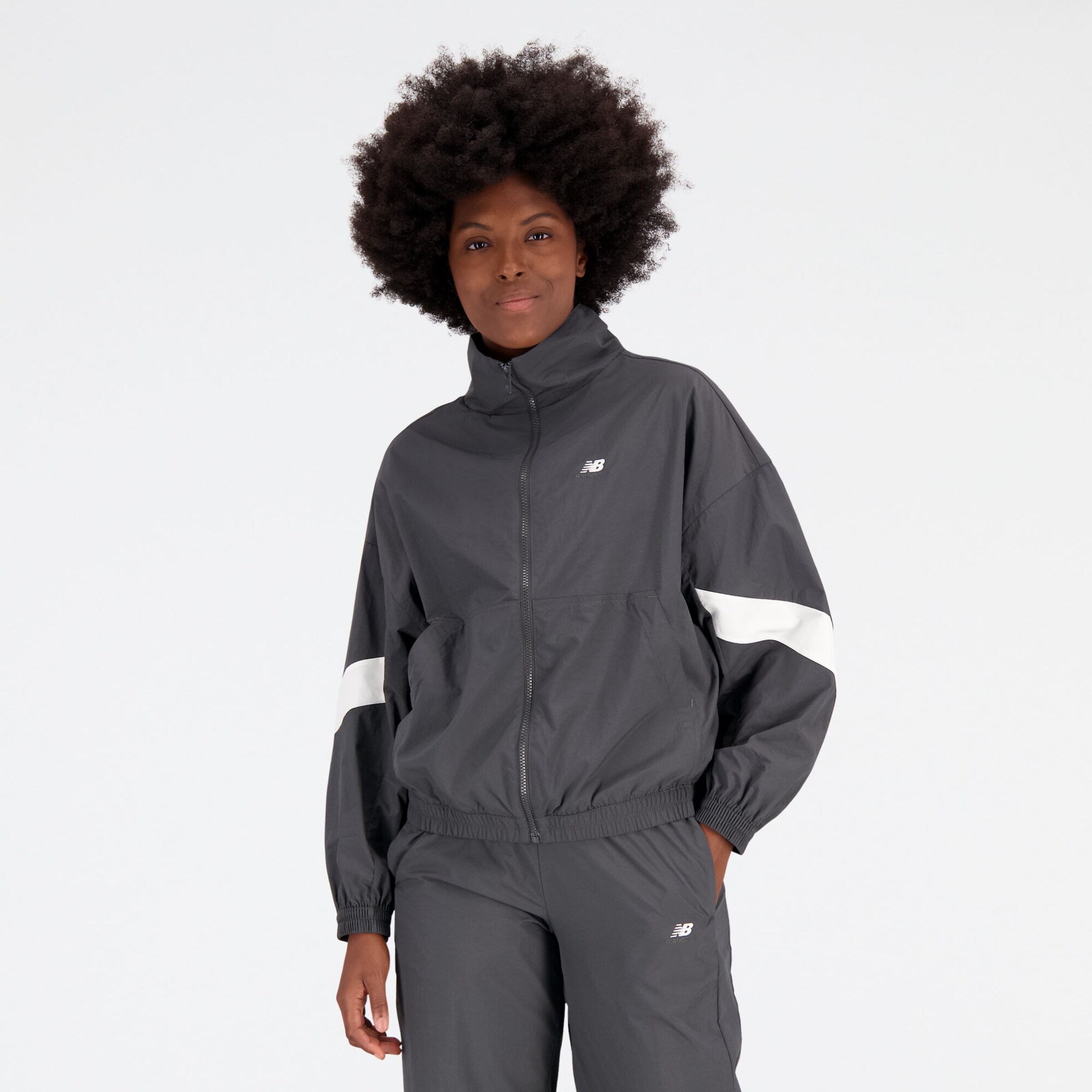 new balance Преходно яке 'Athletics'  графитено сиво / бяло