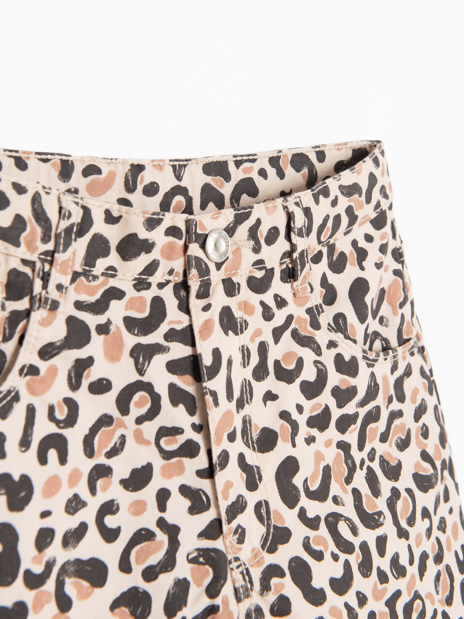 Thumbnail - Cool Club Shorts