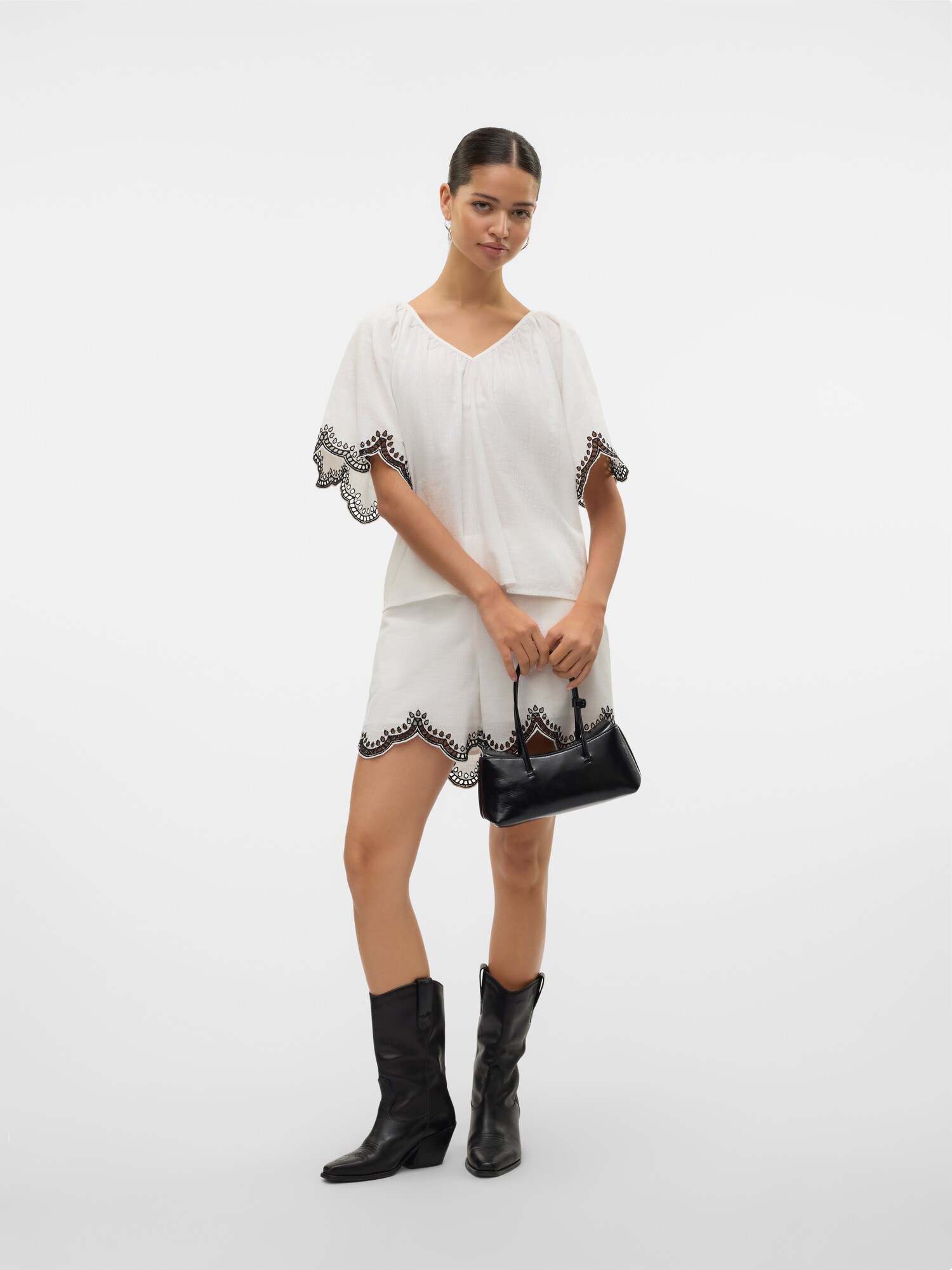VERO MODA Blúz 'VMDiana'  fekete / fehér termék 2. képe