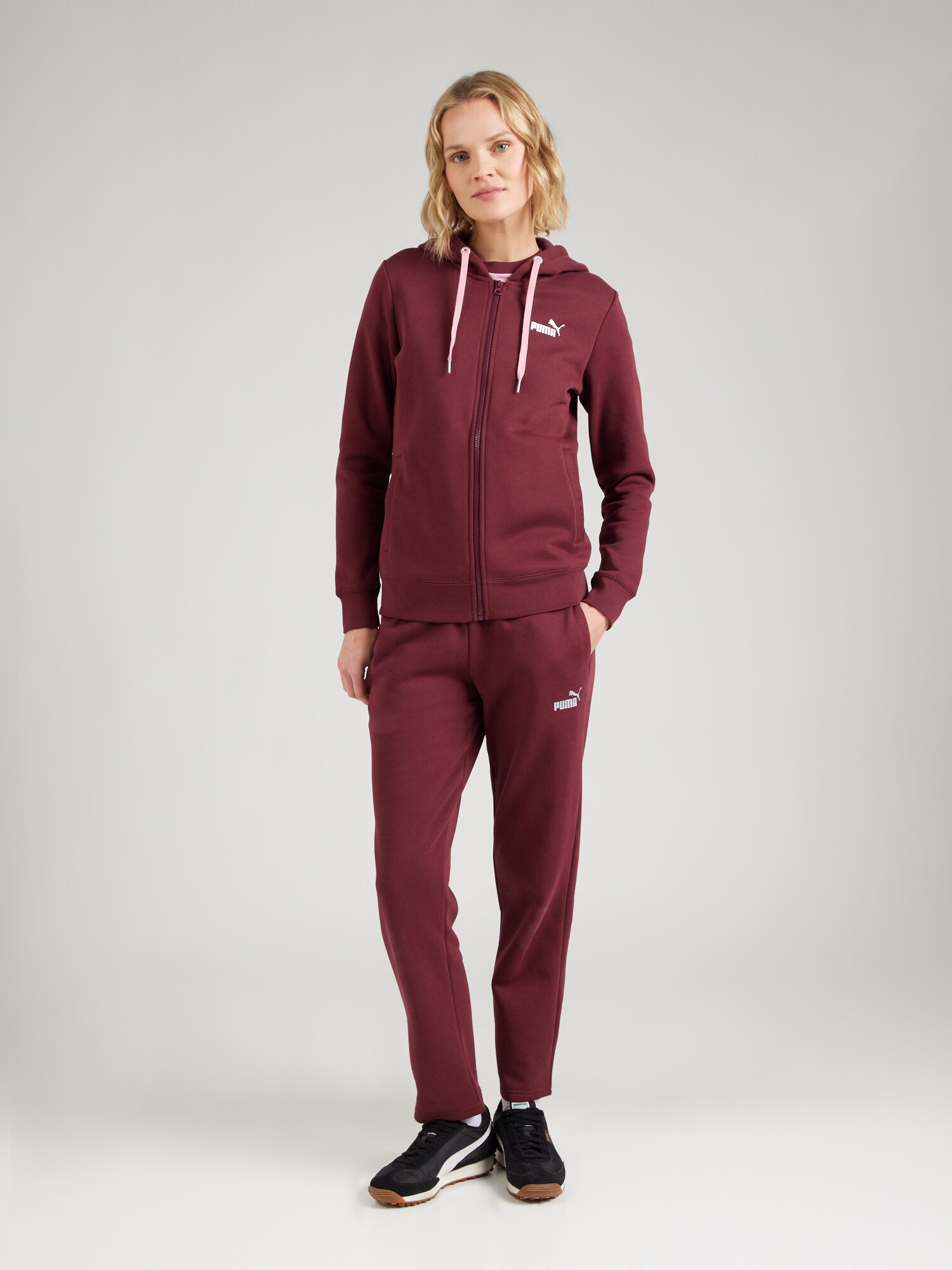 PUMA Tréningruha  menta / bordó termék 2. képe