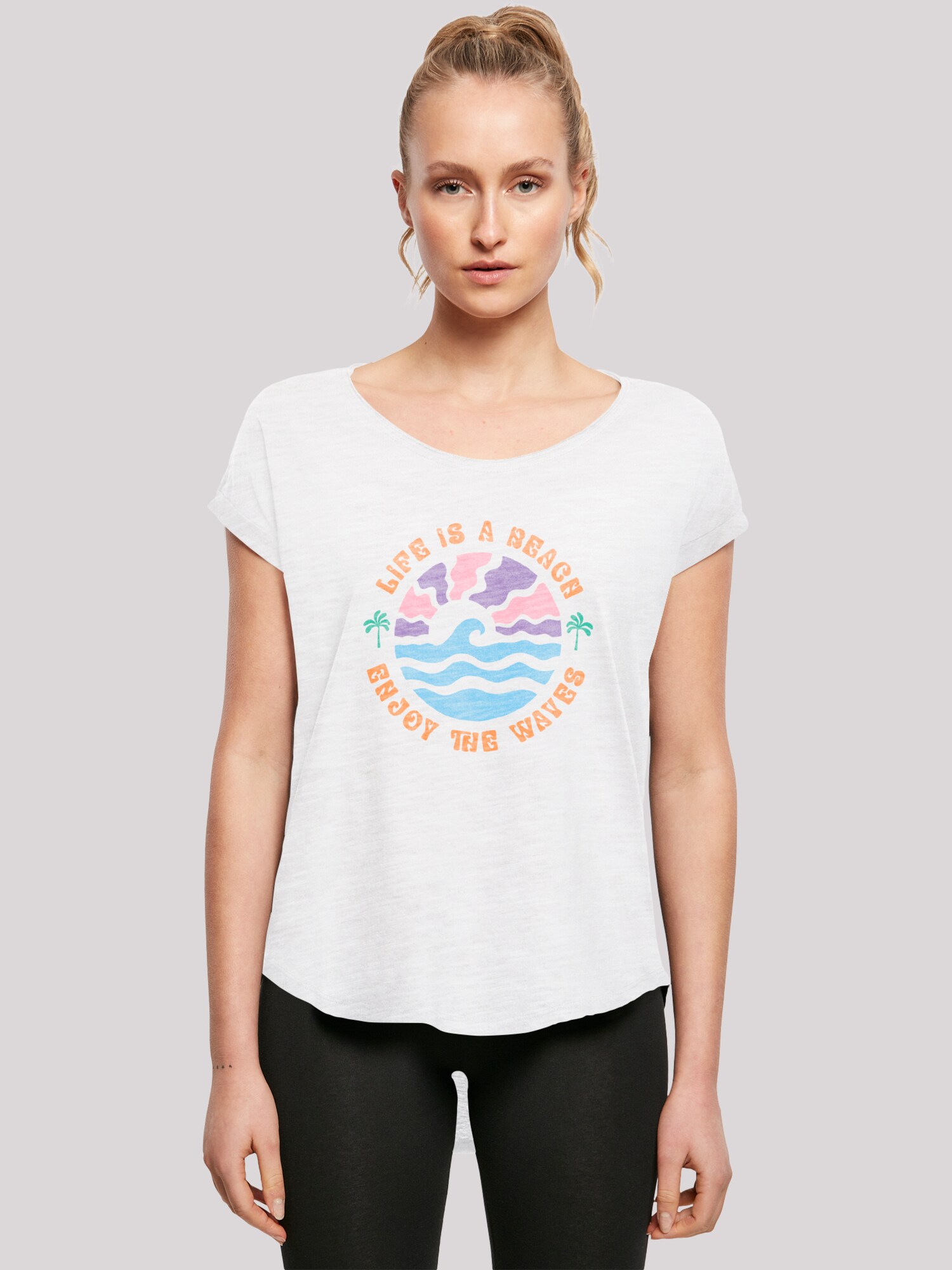 Thumbnail - T-Shirt