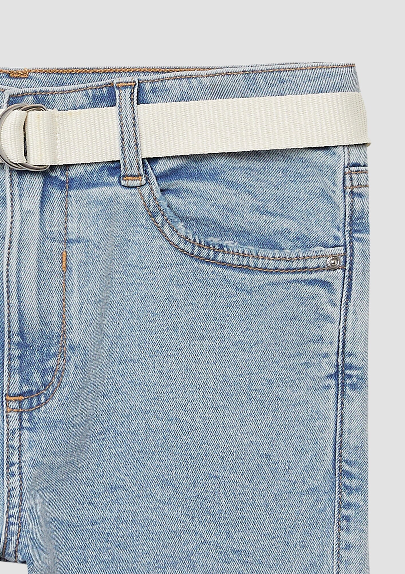 Thumbnail - Shorts 'Suri'