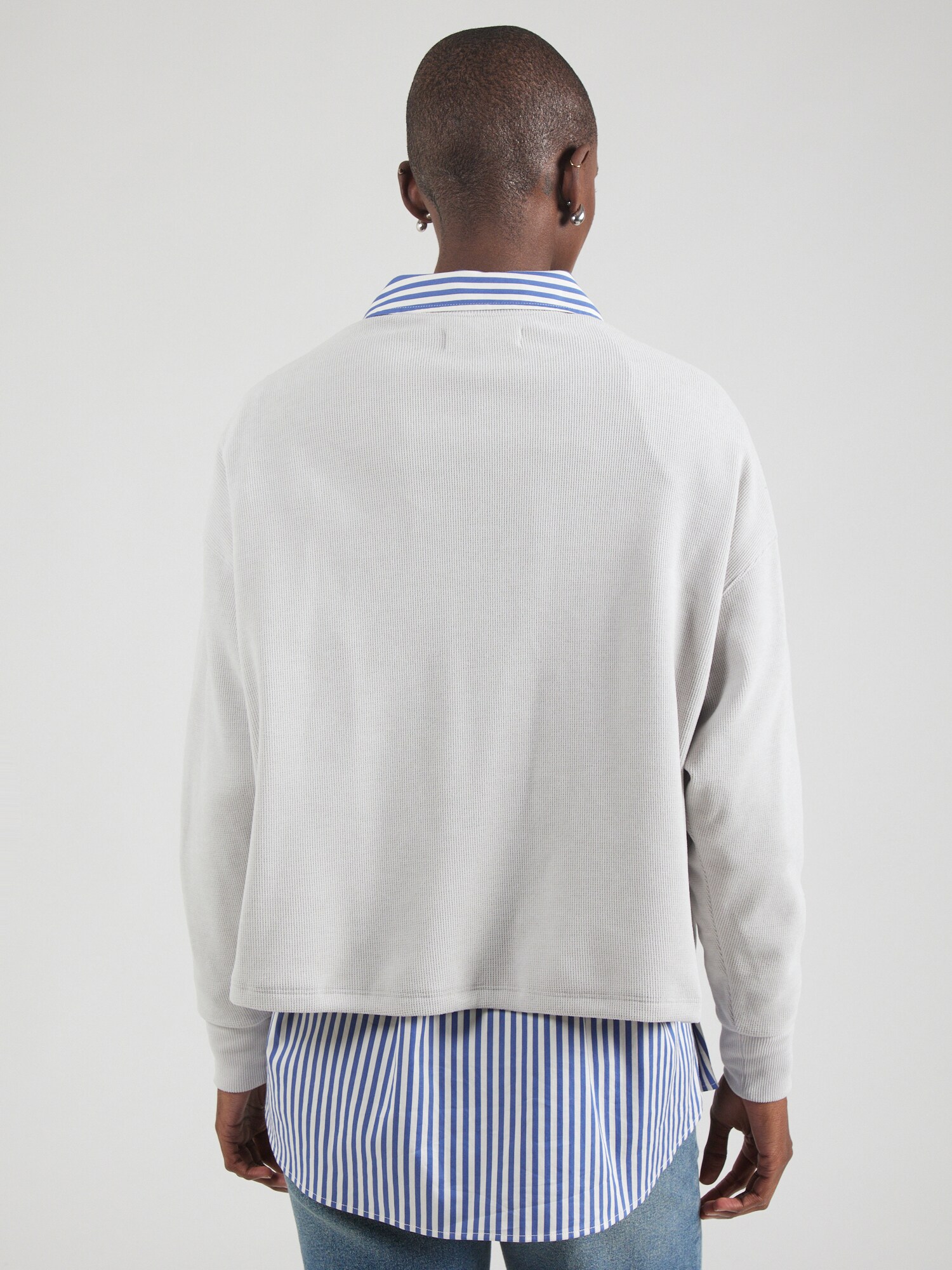 Thumbnail - Shirt