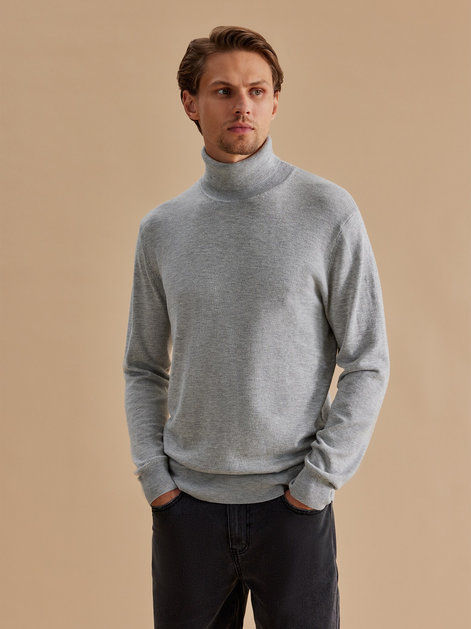 DAN FOX APPAREL Pulóver 'Jasper'  szürke termék 2. képe