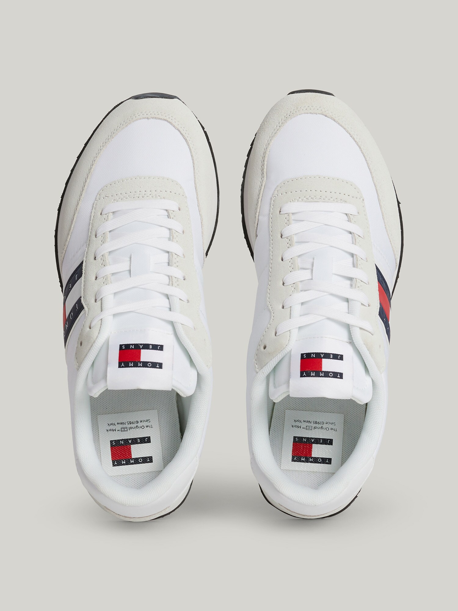 Thumbnail - Sneaker 'Essential'