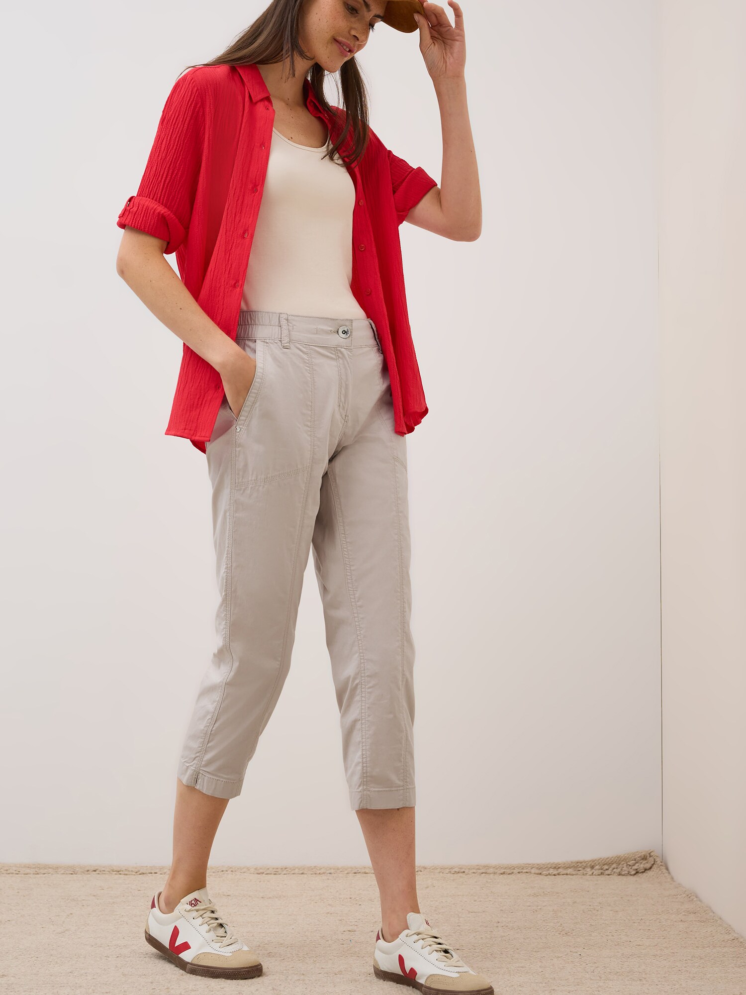 Thumbnail - CECIL Hose New York