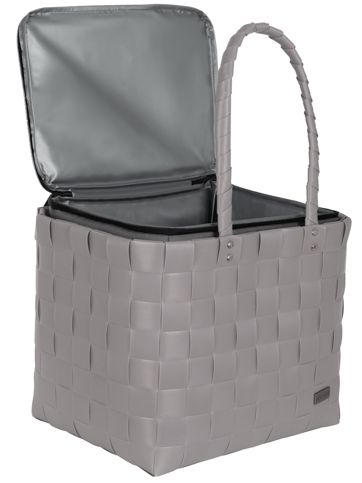 Thumbnail - normani Shopper