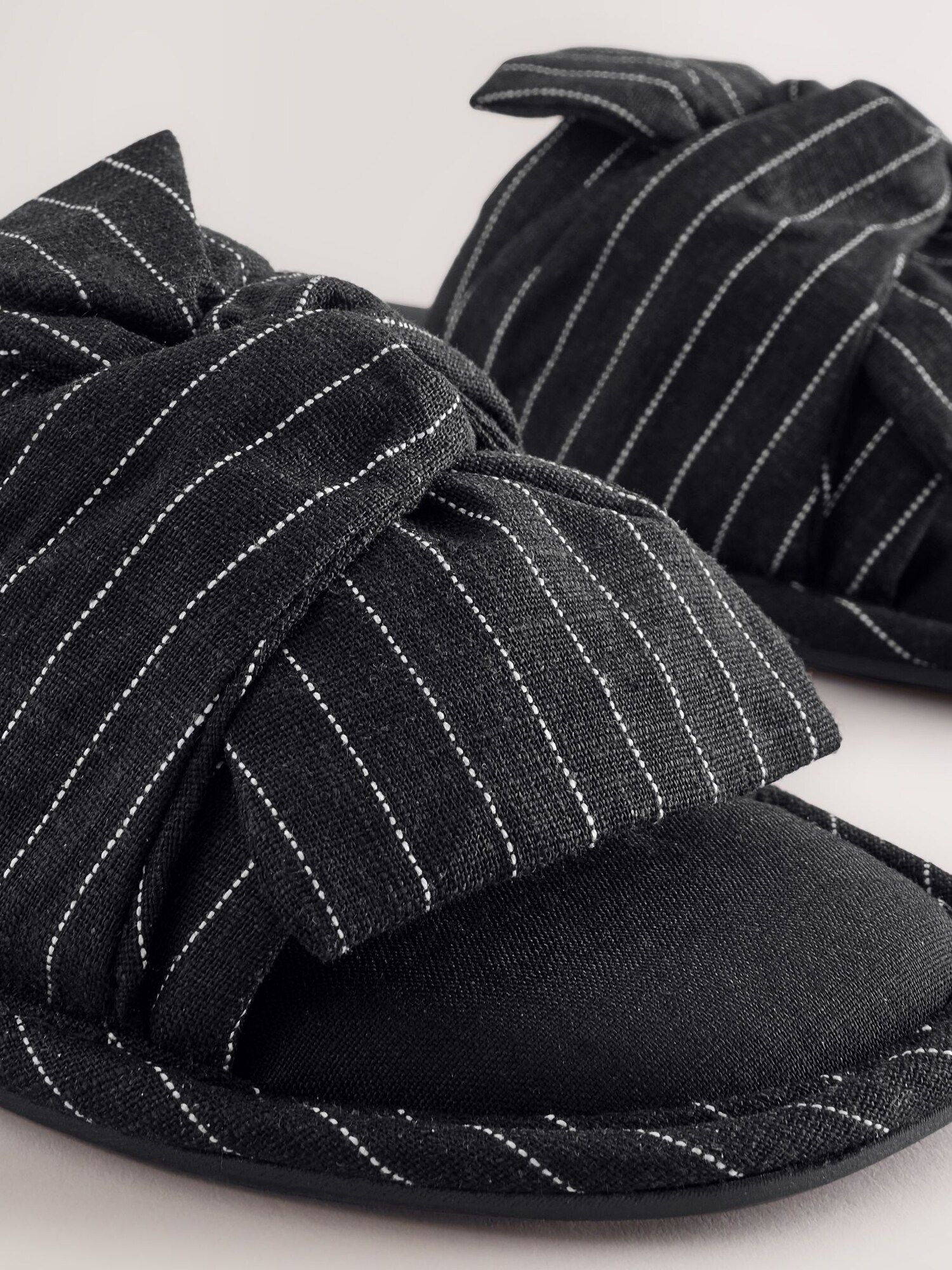 Thumbnail - Next Hausschuh