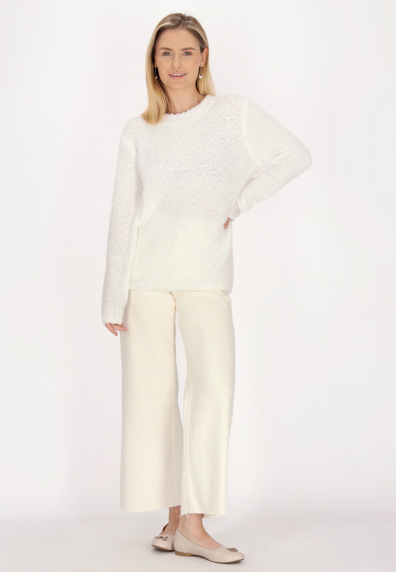 Thumbnail - Usha Pullover