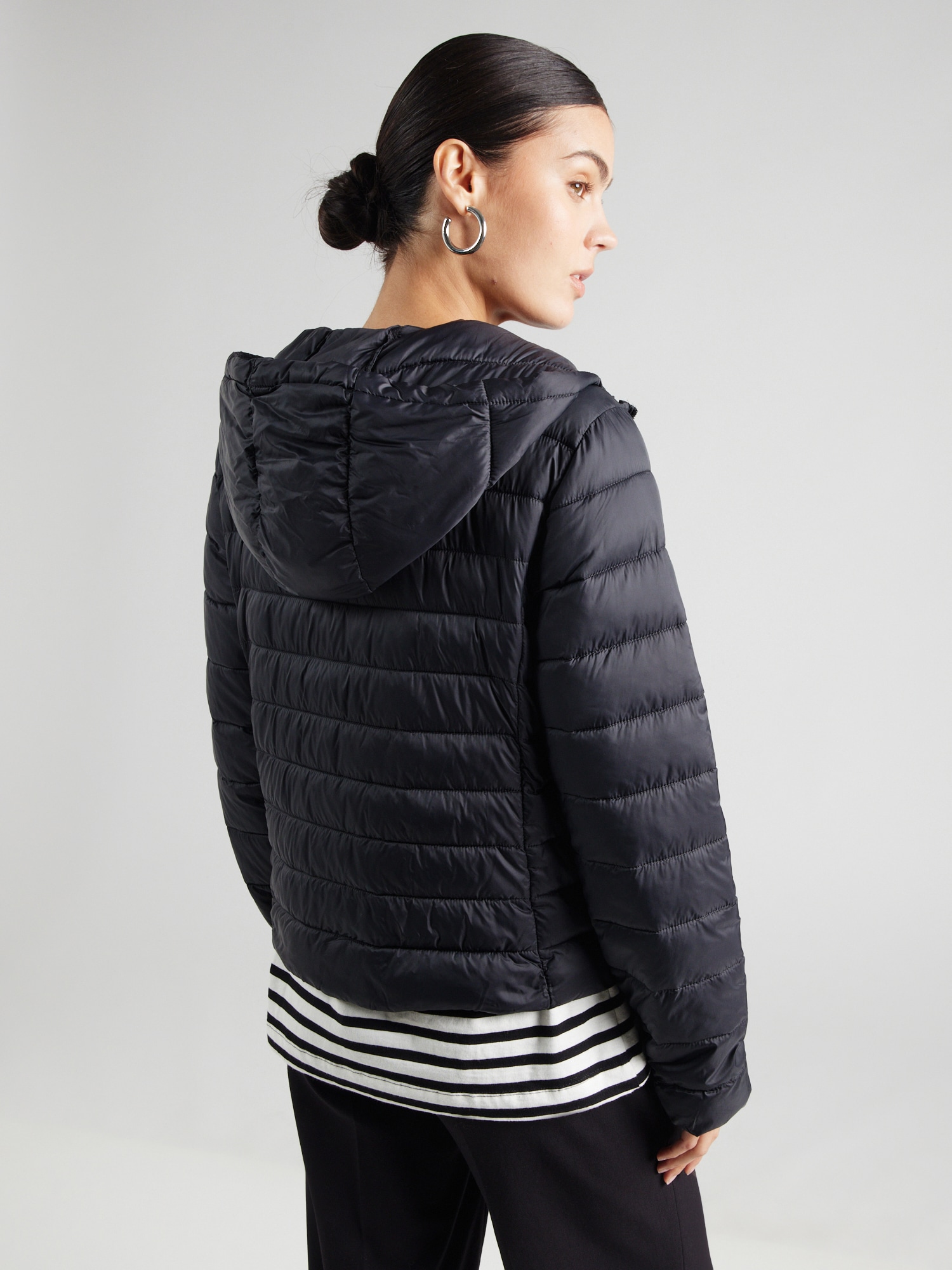 Thumbnail - ONLY Jacke ONLTahia