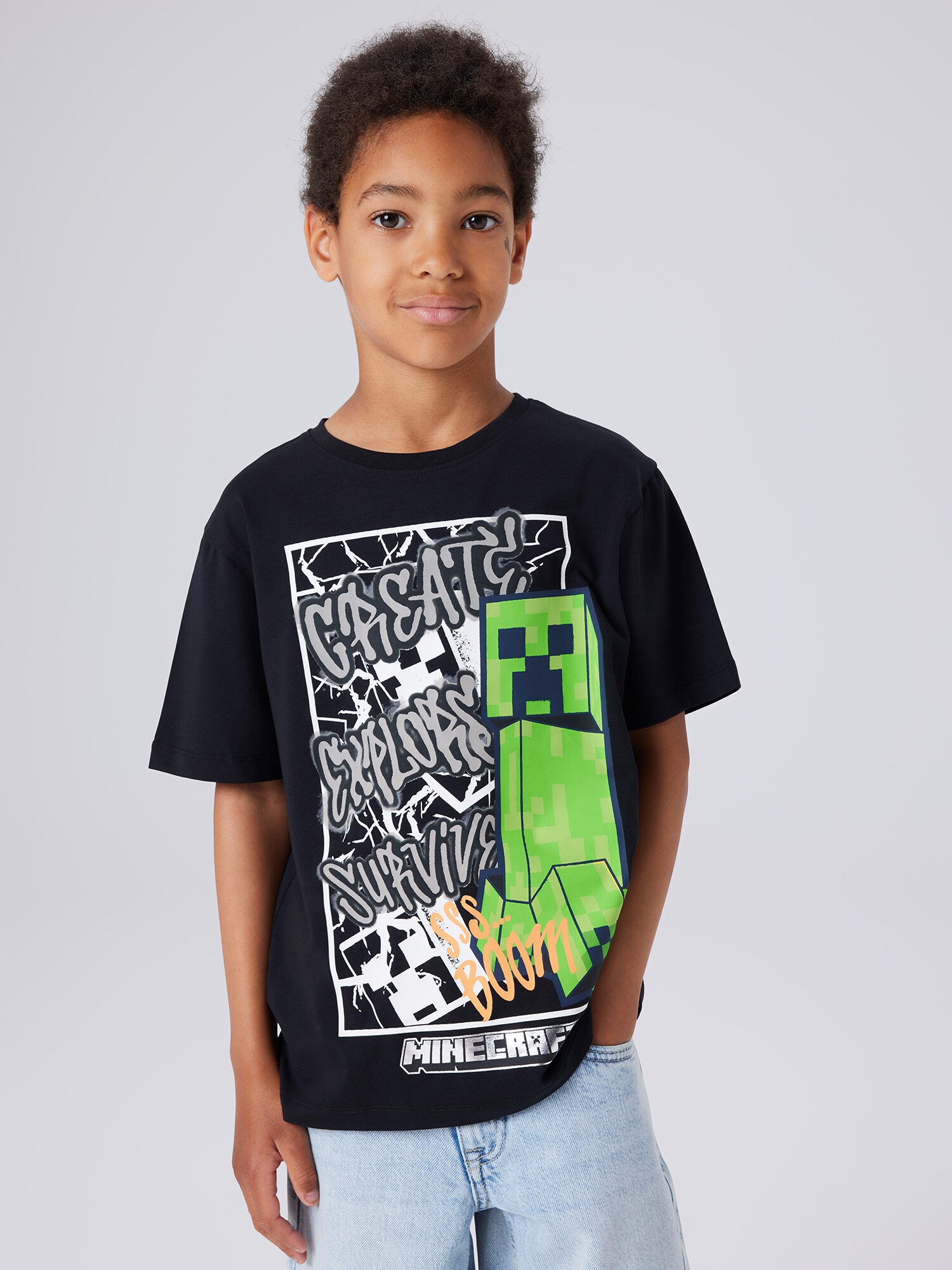 NAME IT Camiseta 'NKMMase Minecraft' gris claro / verde hierba / negro / blanco – imagen 2