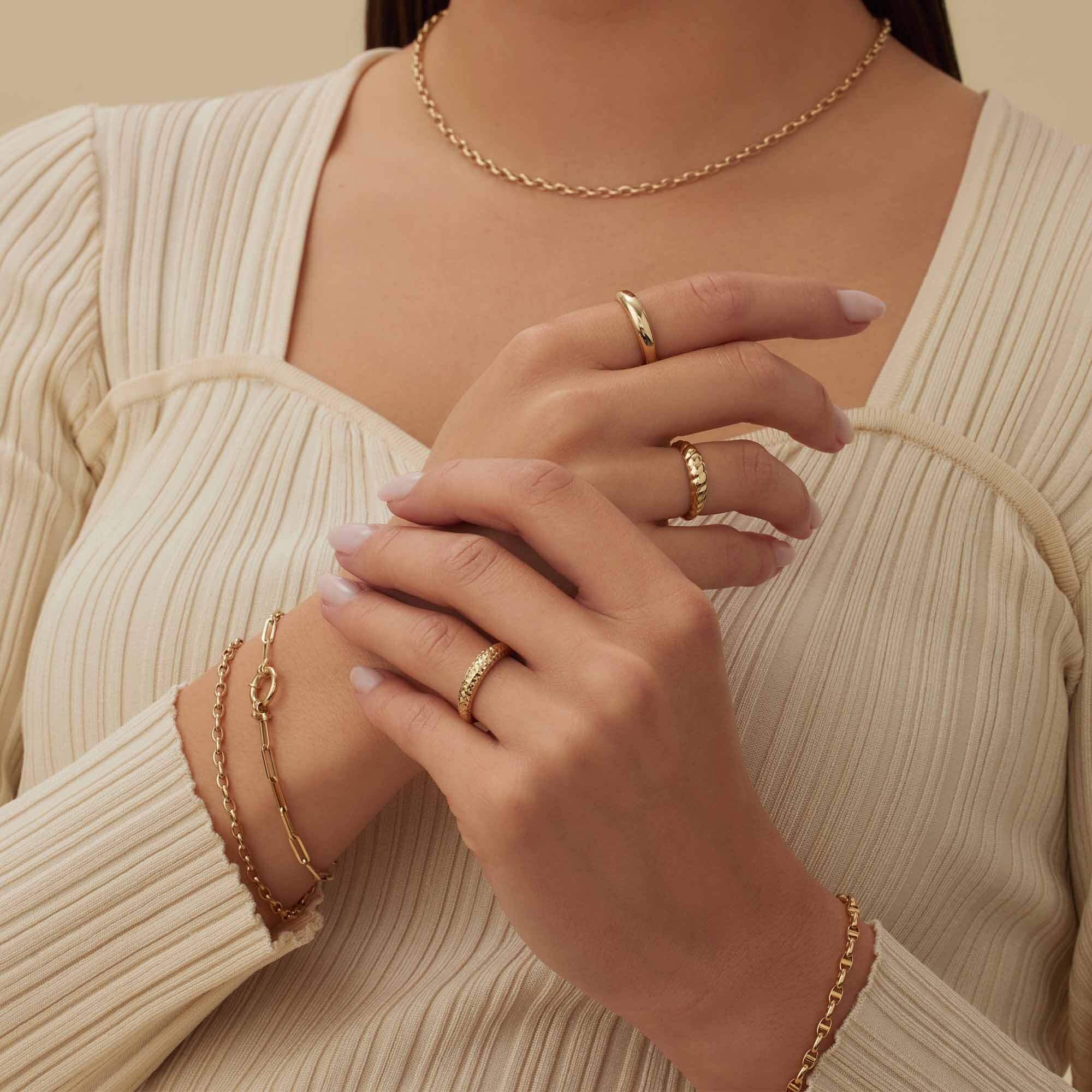 Thumbnail - Isabel Bernard Ring