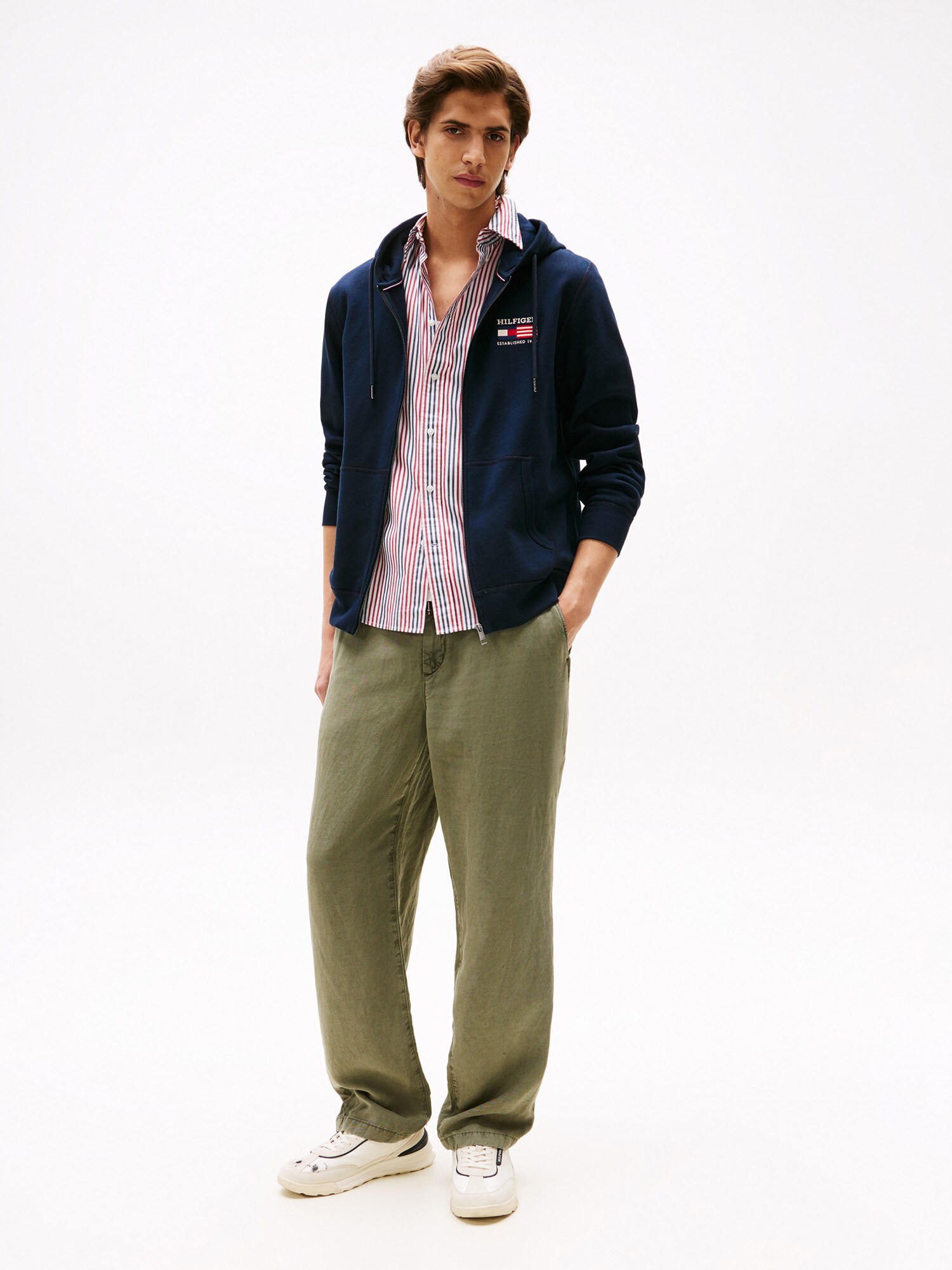 TOMMY HILFIGER Tepláková bunda 'Americana' námornícka modrá / červená / biela (obrázok 4)