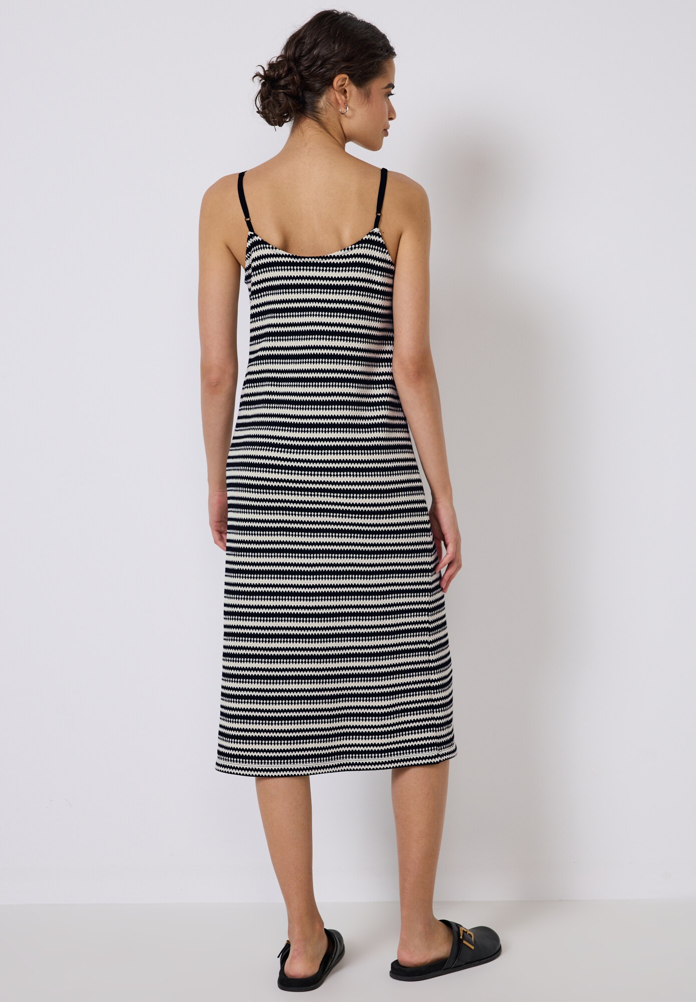 Thumbnail - Kleid