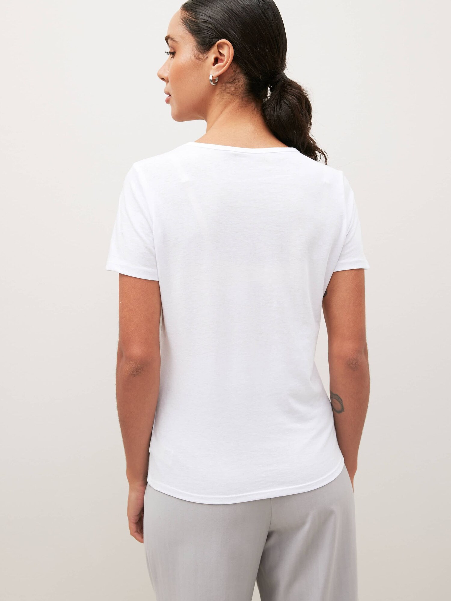 Thumbnail - Next Shirt