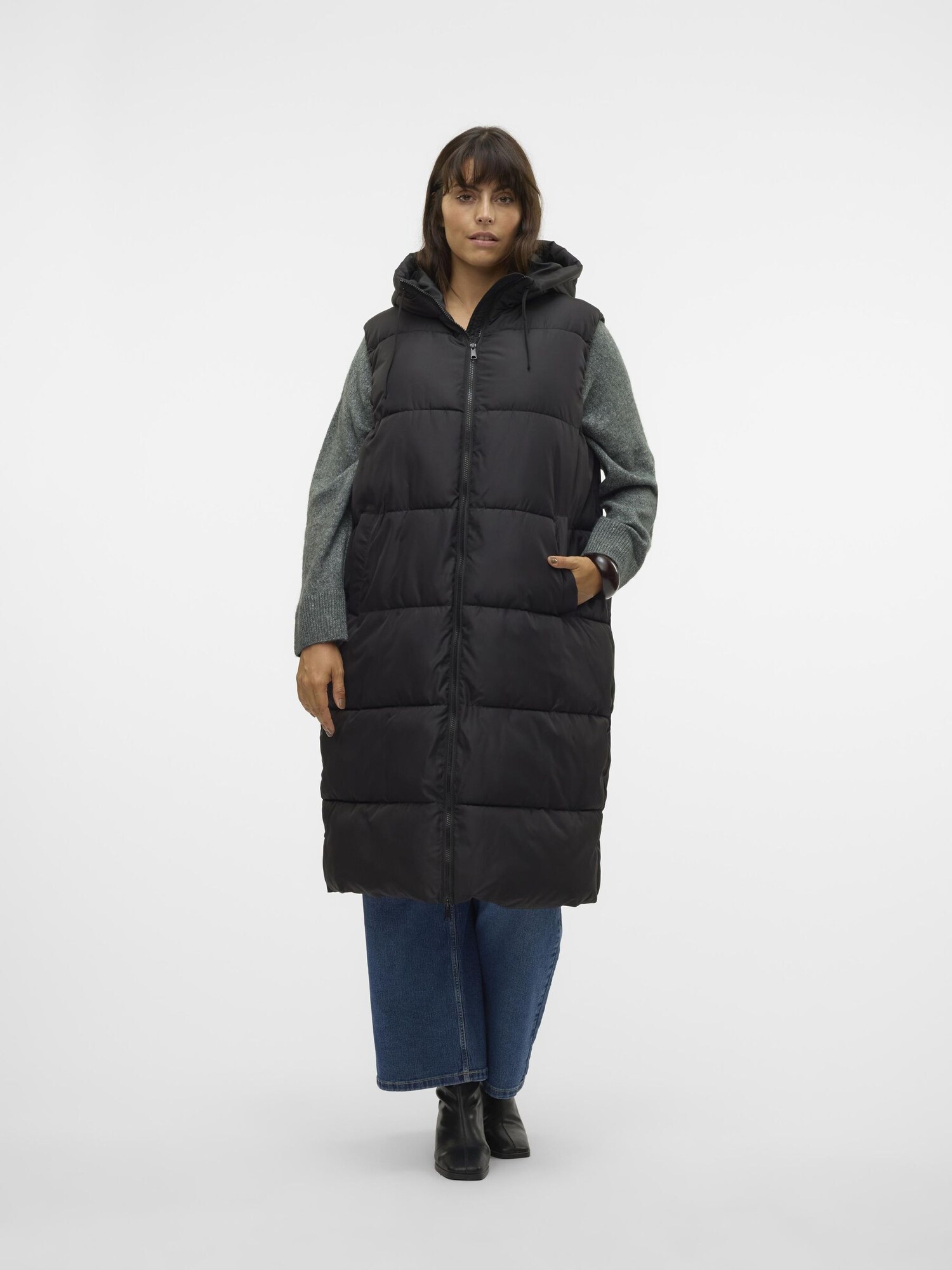 Vero Moda Curve Mellény 'VMCLigaane'  fekete termék 2. képe