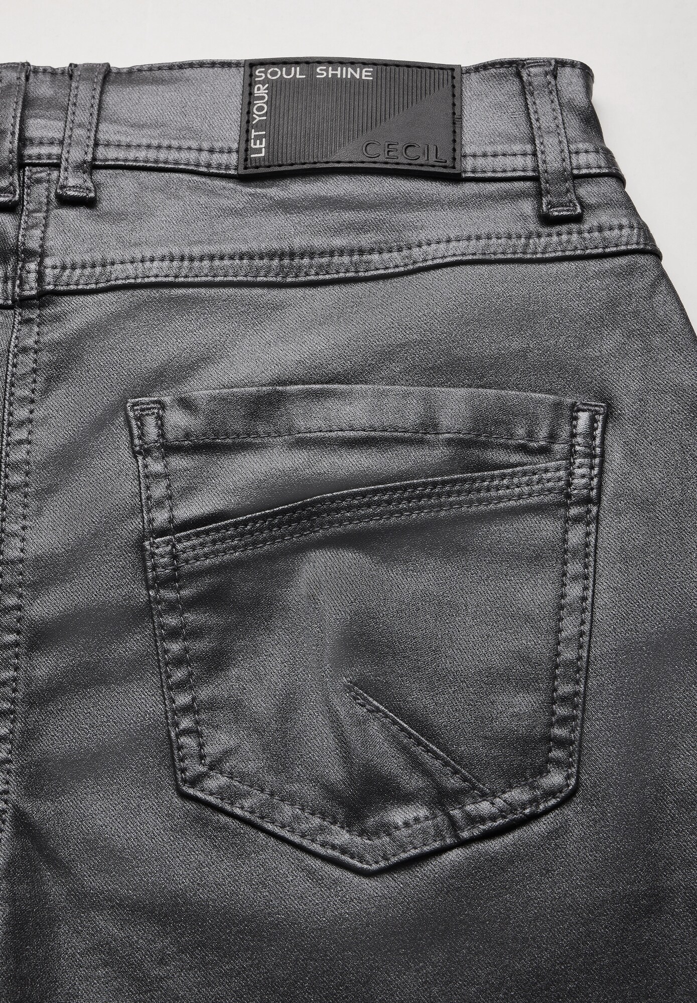 Thumbnail - Hose