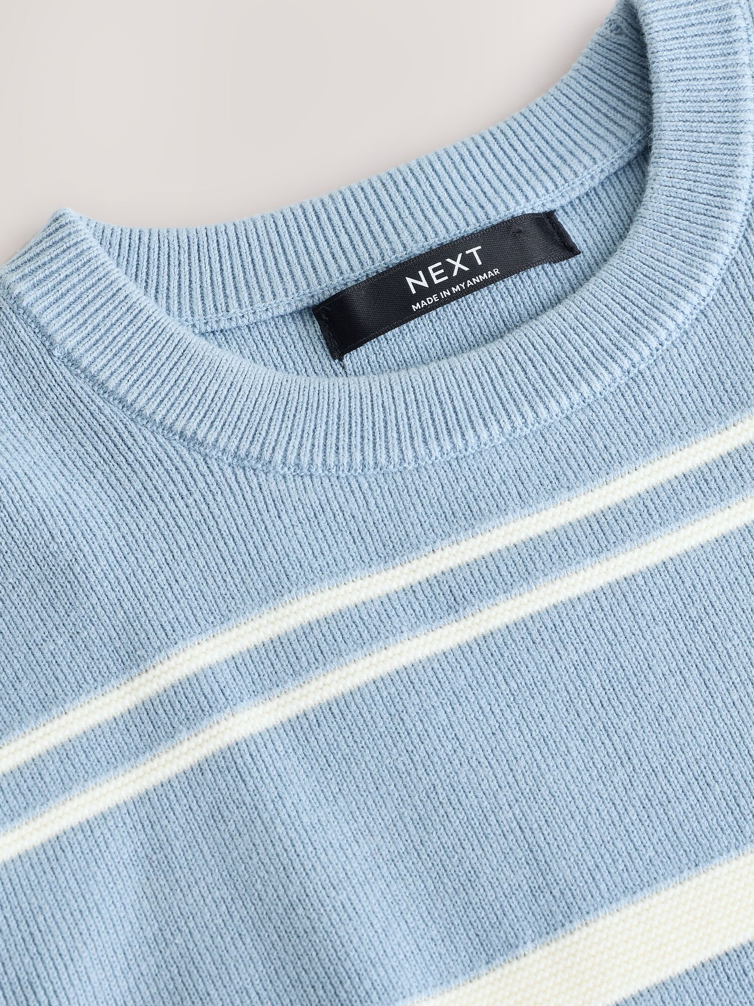 Thumbnail - Next Pullover