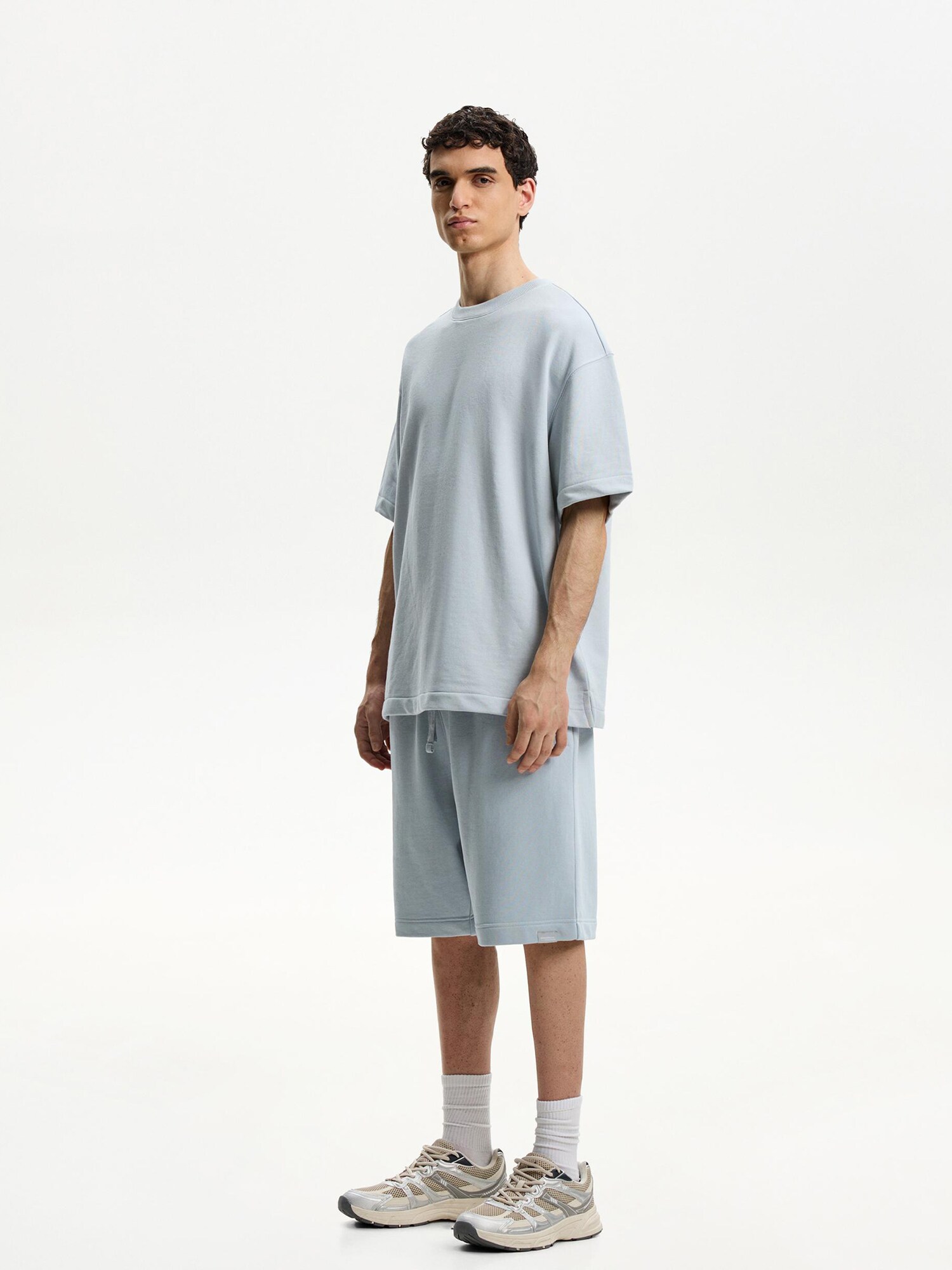 Bershka Nadrág  világoskék termék 2. képe