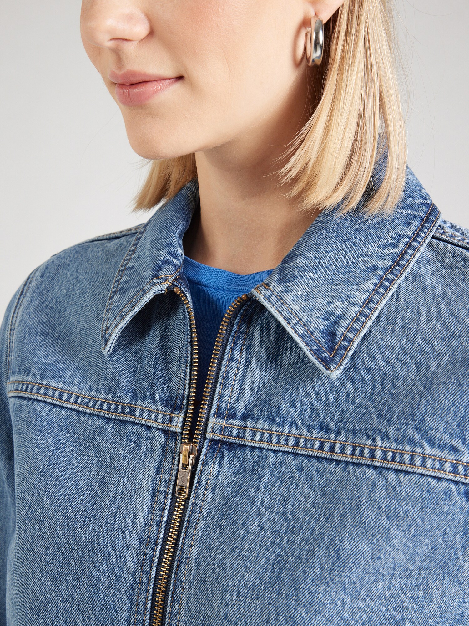 LEVI'S ® Prechodná bunda 'XS Dart' modrá denim (obrázok 5)