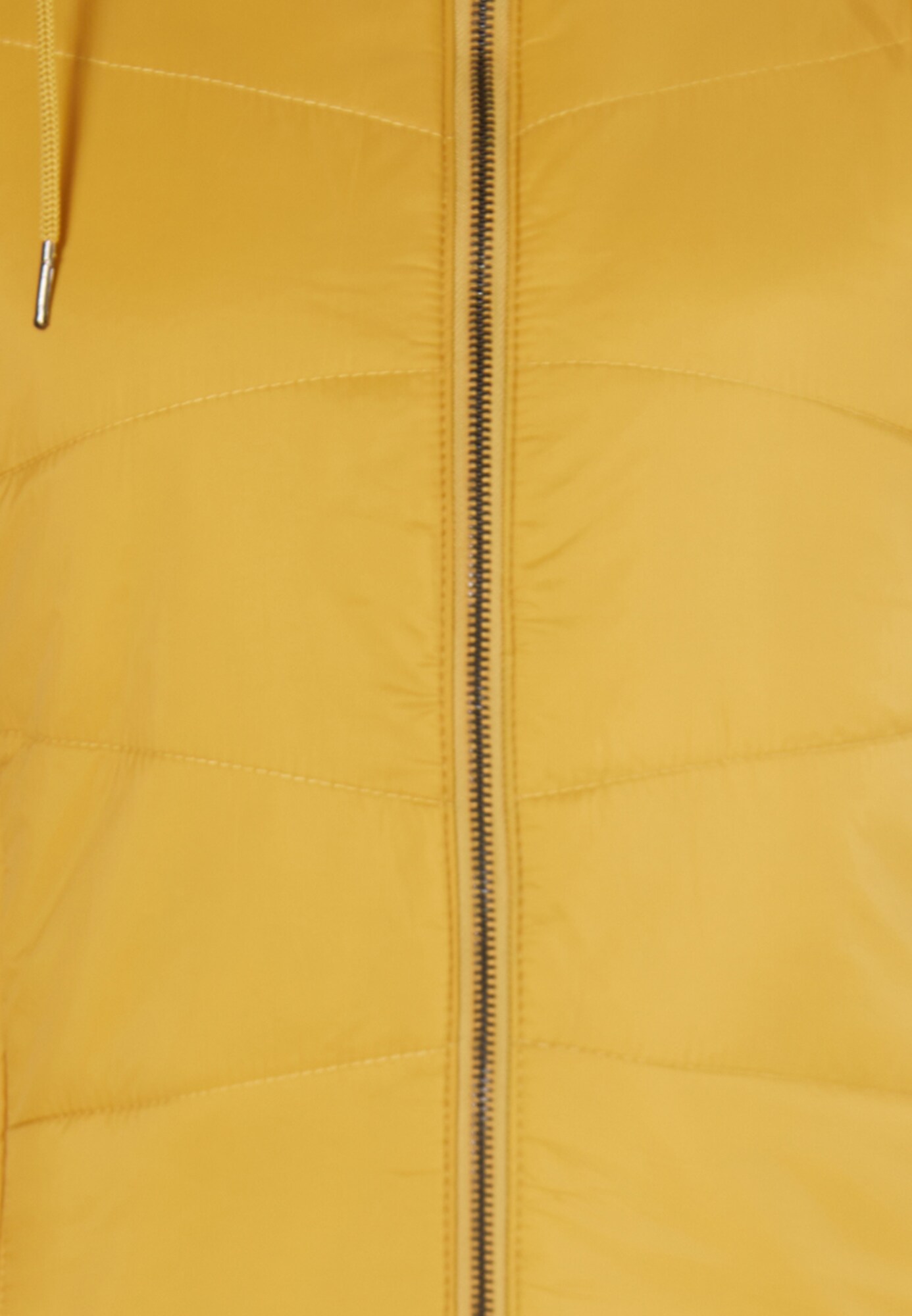 Thumbnail - Usha Jacke