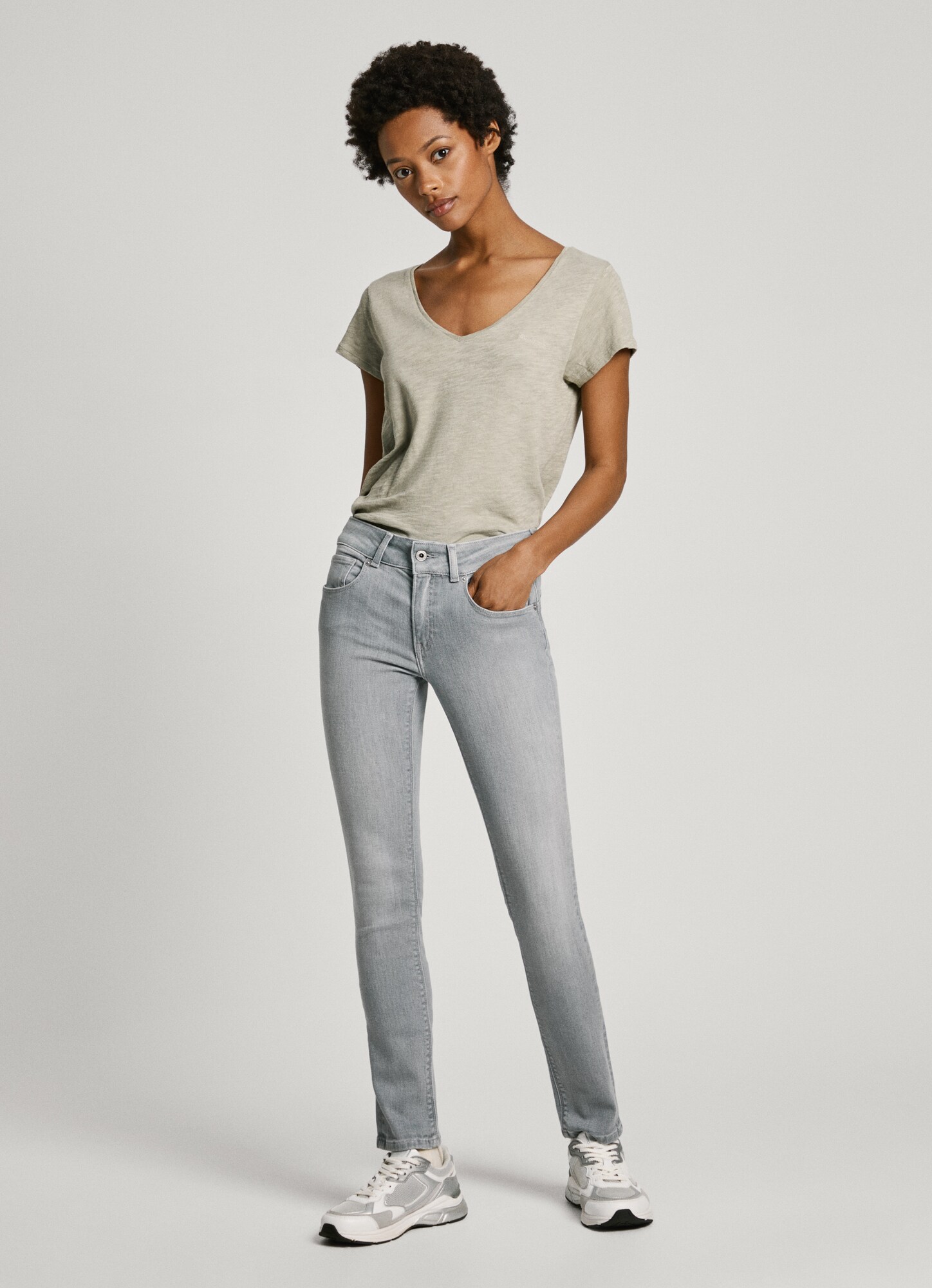 Pepe Jeans Džínsy sivý denim (obrázok 6)
