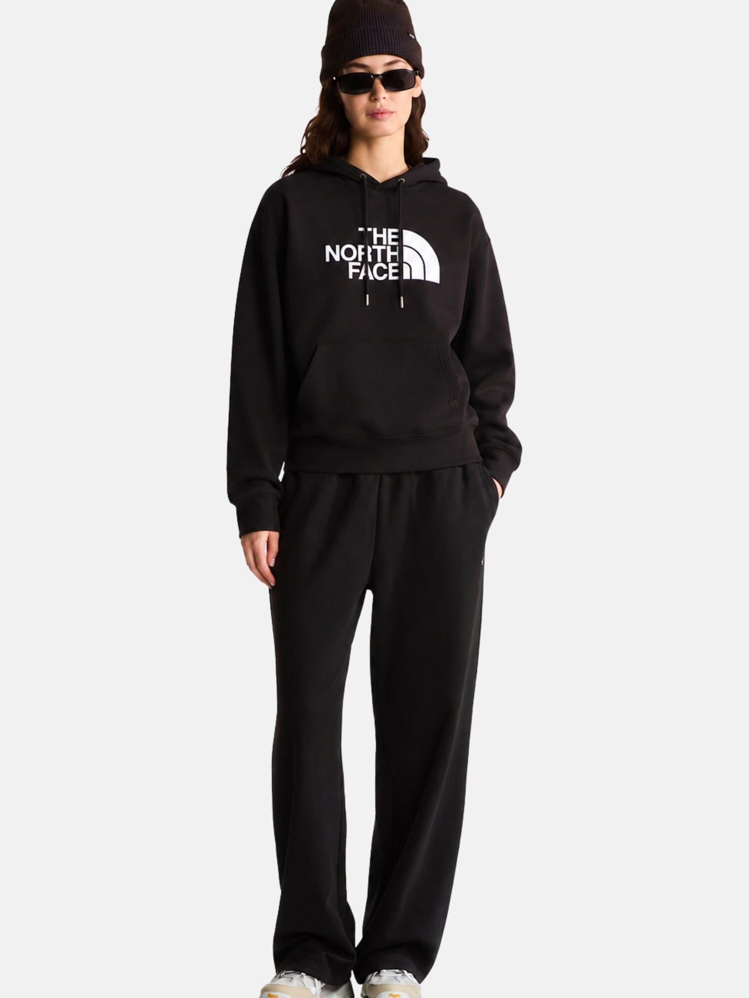 THE NORTH FACE Sudadera 'THE NORTH FACE W ESS DP REG HOODIE Maglieria'  negro – imagen 3
