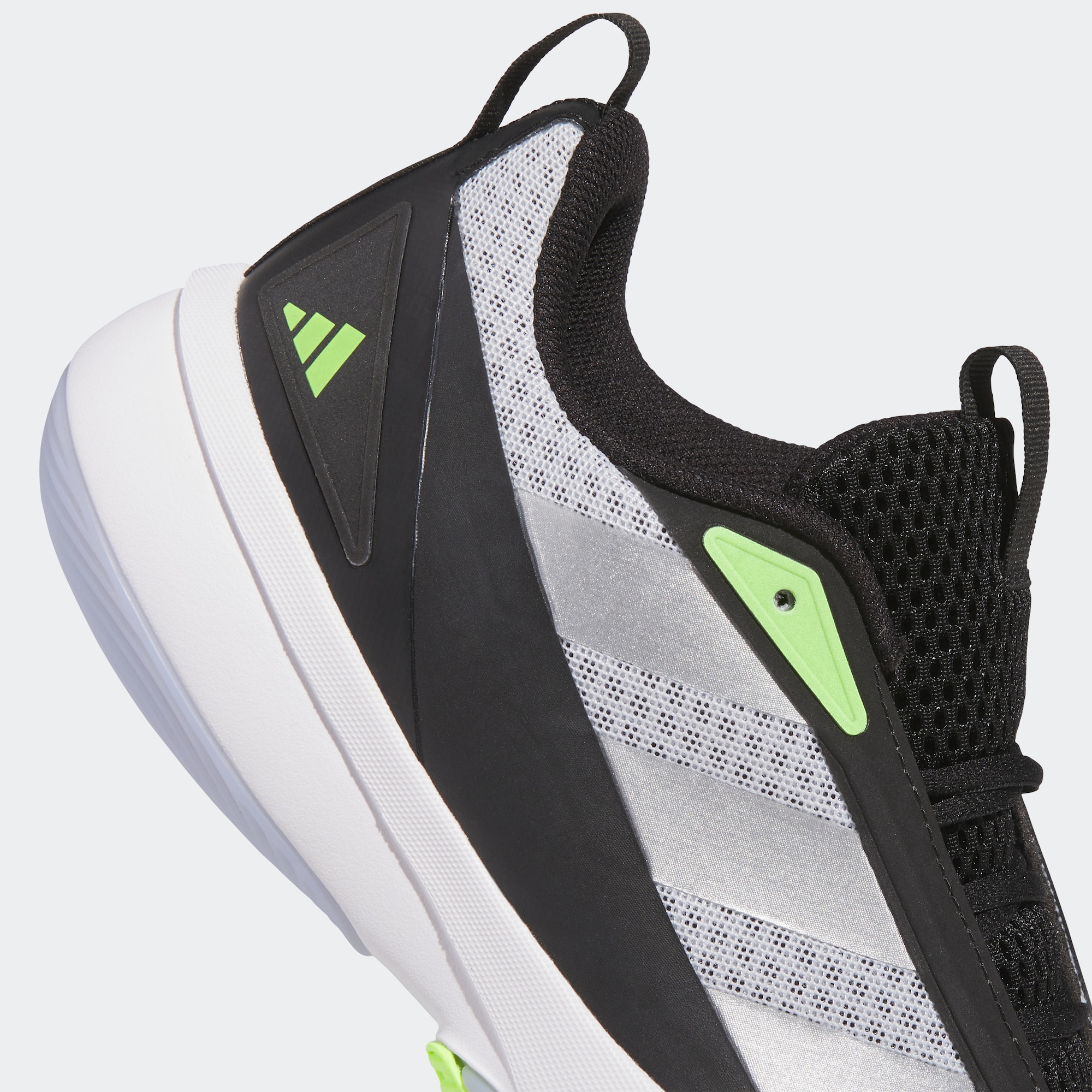 Thumbnail - Sneaker