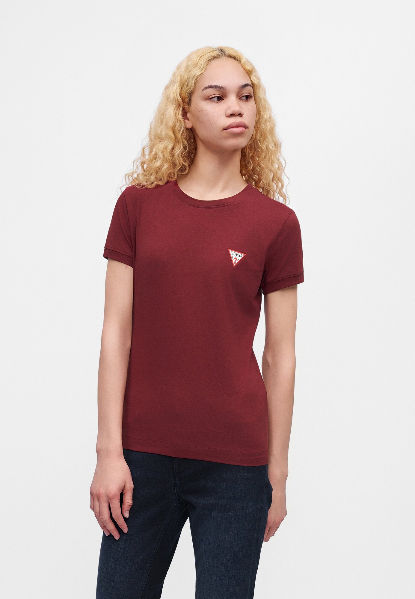 GUESS Camiseta  rojo oscuro – imagen 4