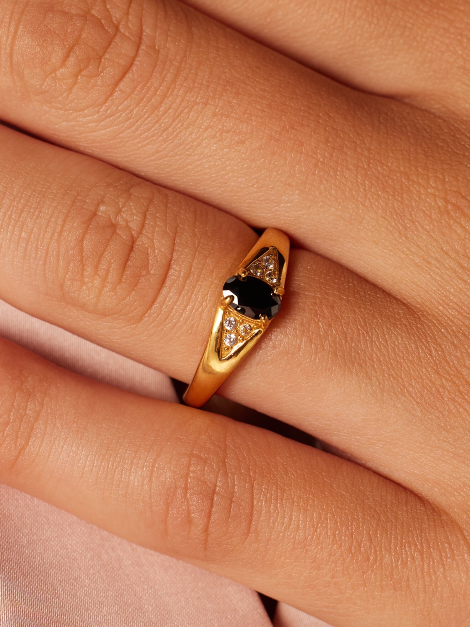 Thumbnail - Lucardi Ring