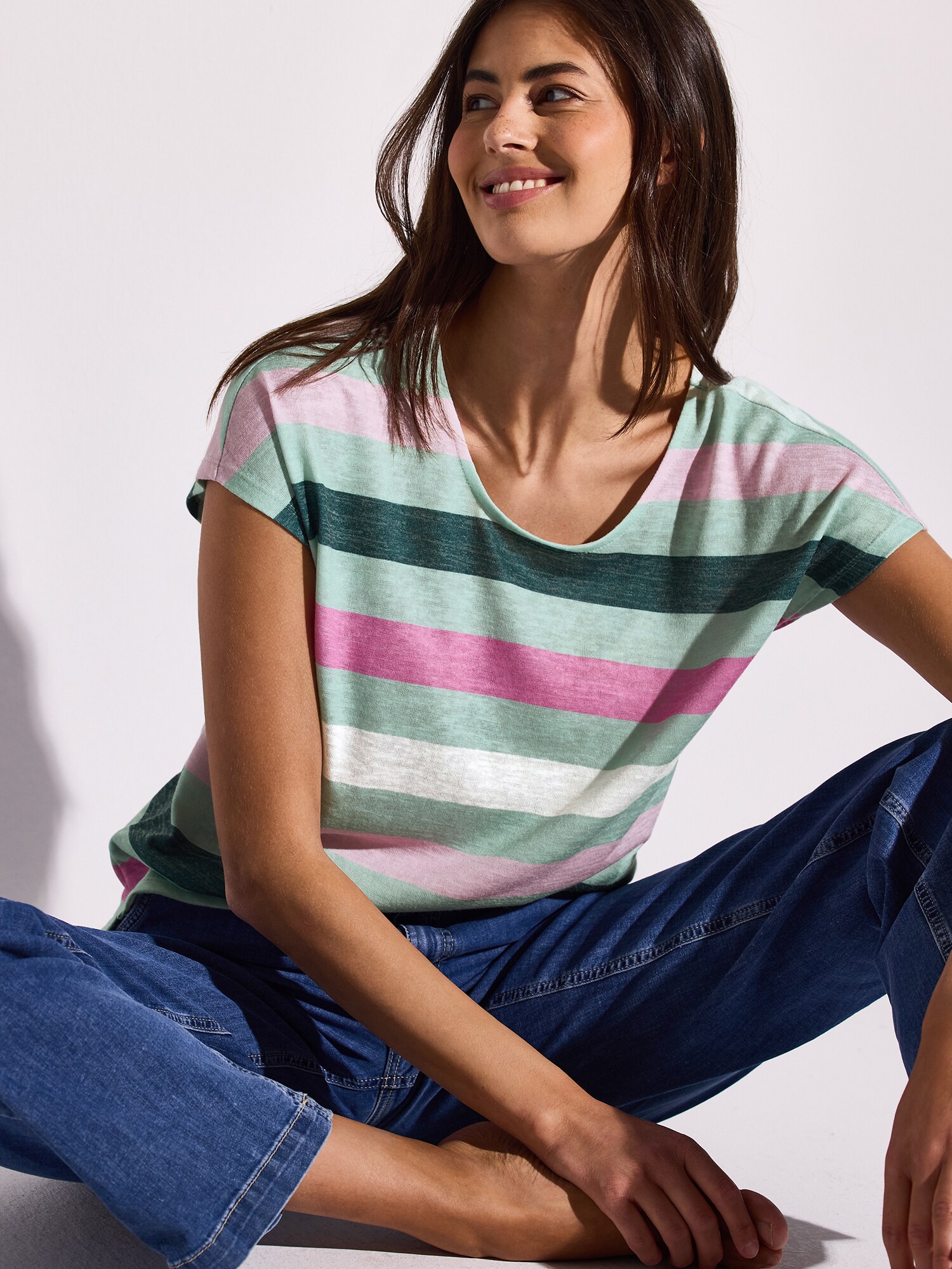 Thumbnail - T-Shirt
