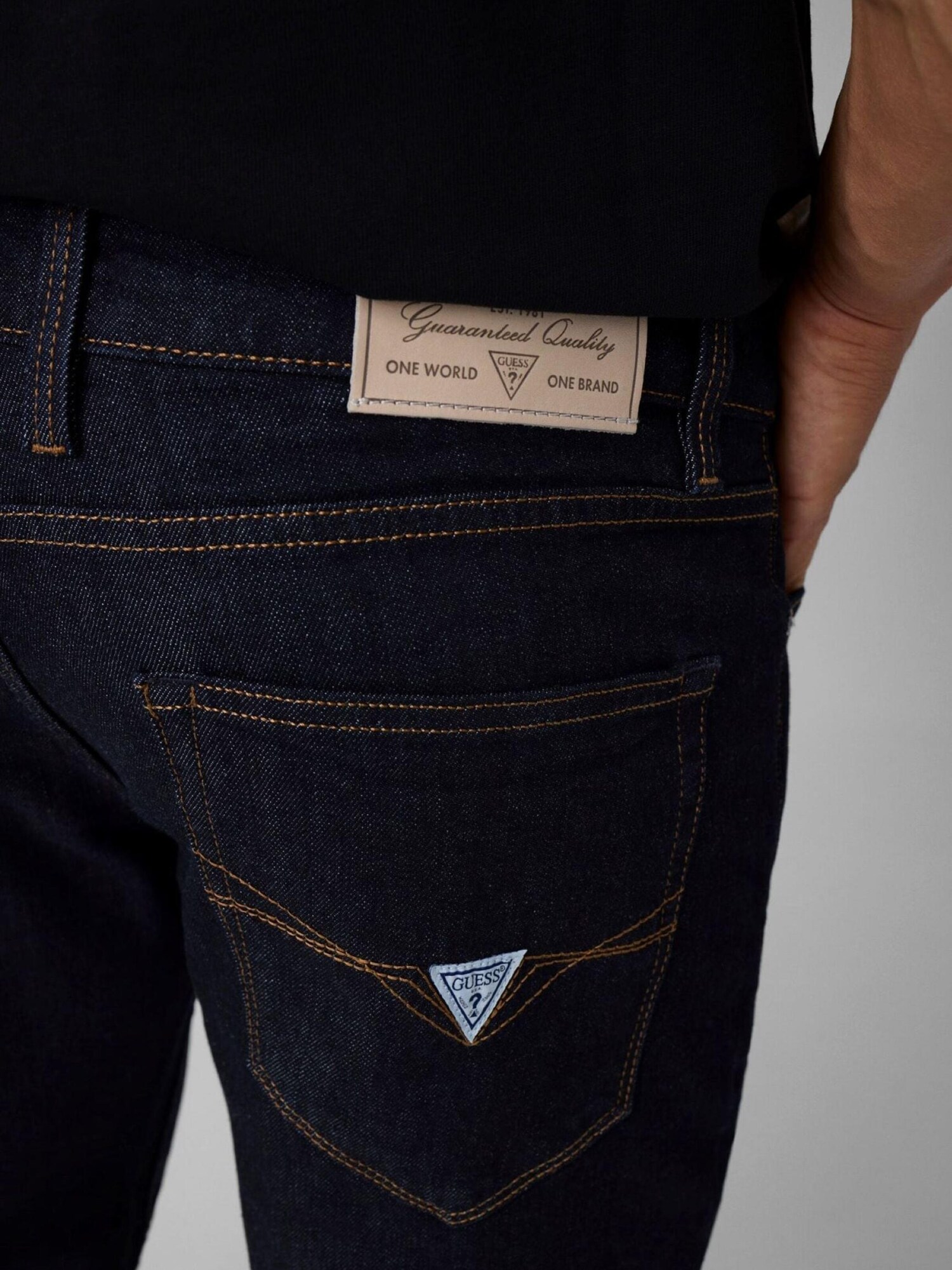 GUESS Vaquero 'Pantaloni M6YAN2D1472'  azul denim – imagen 4